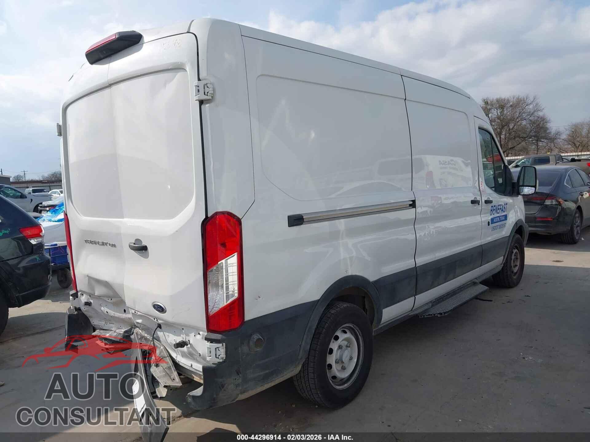 FORD TRANSIT-150 2019 - 1FTYE2CM3KKB51419