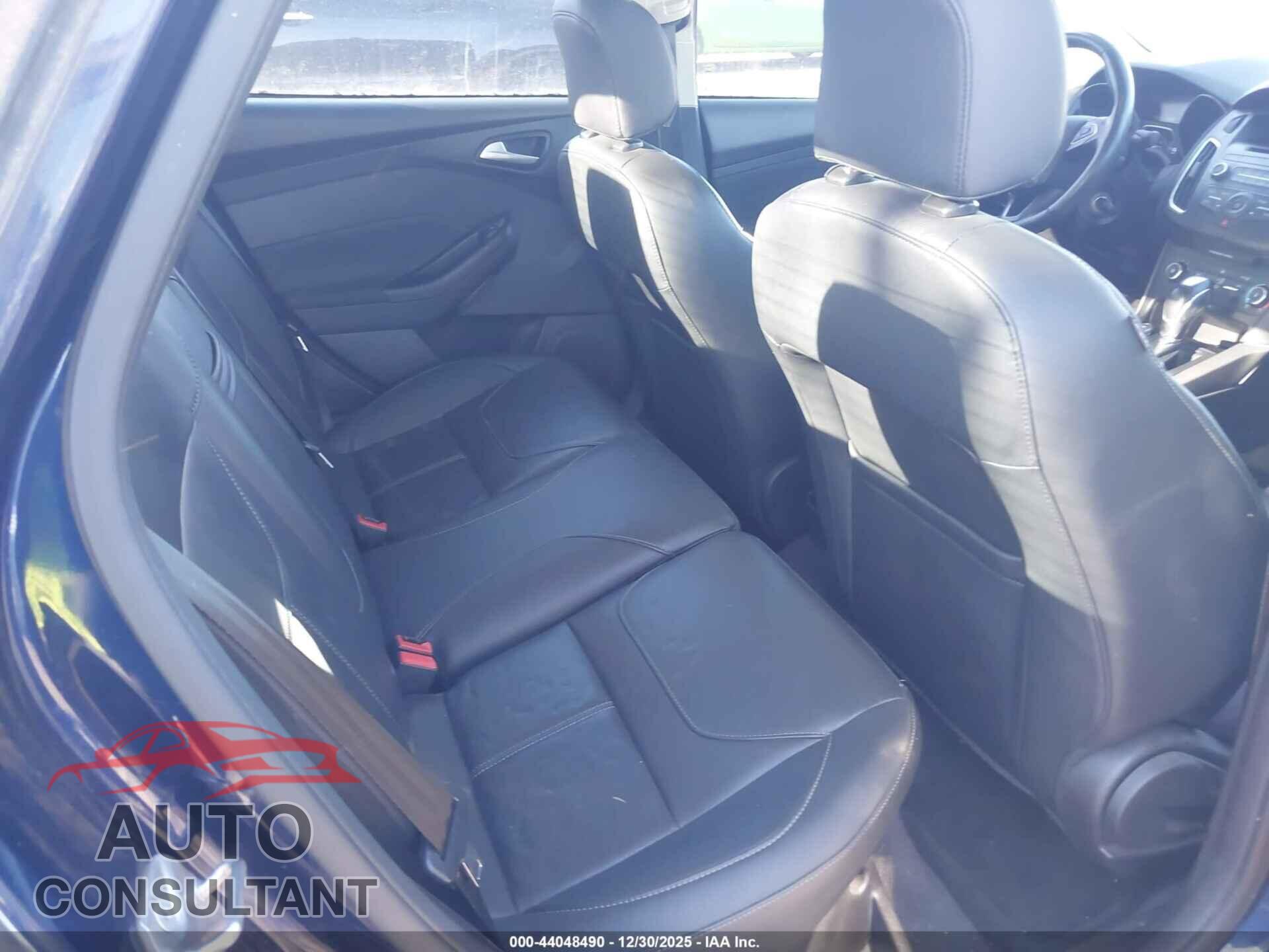 FORD FOCUS 2016 - 1FADP3F20GL336950