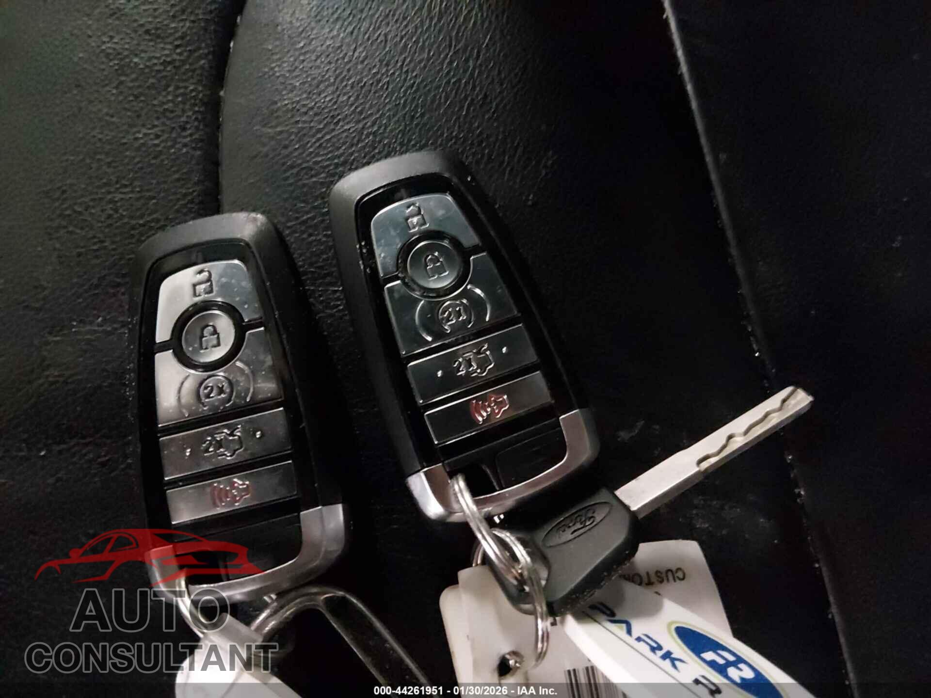 FORD EXPLORER 2018 - 1FM5K8DH4JGB56349