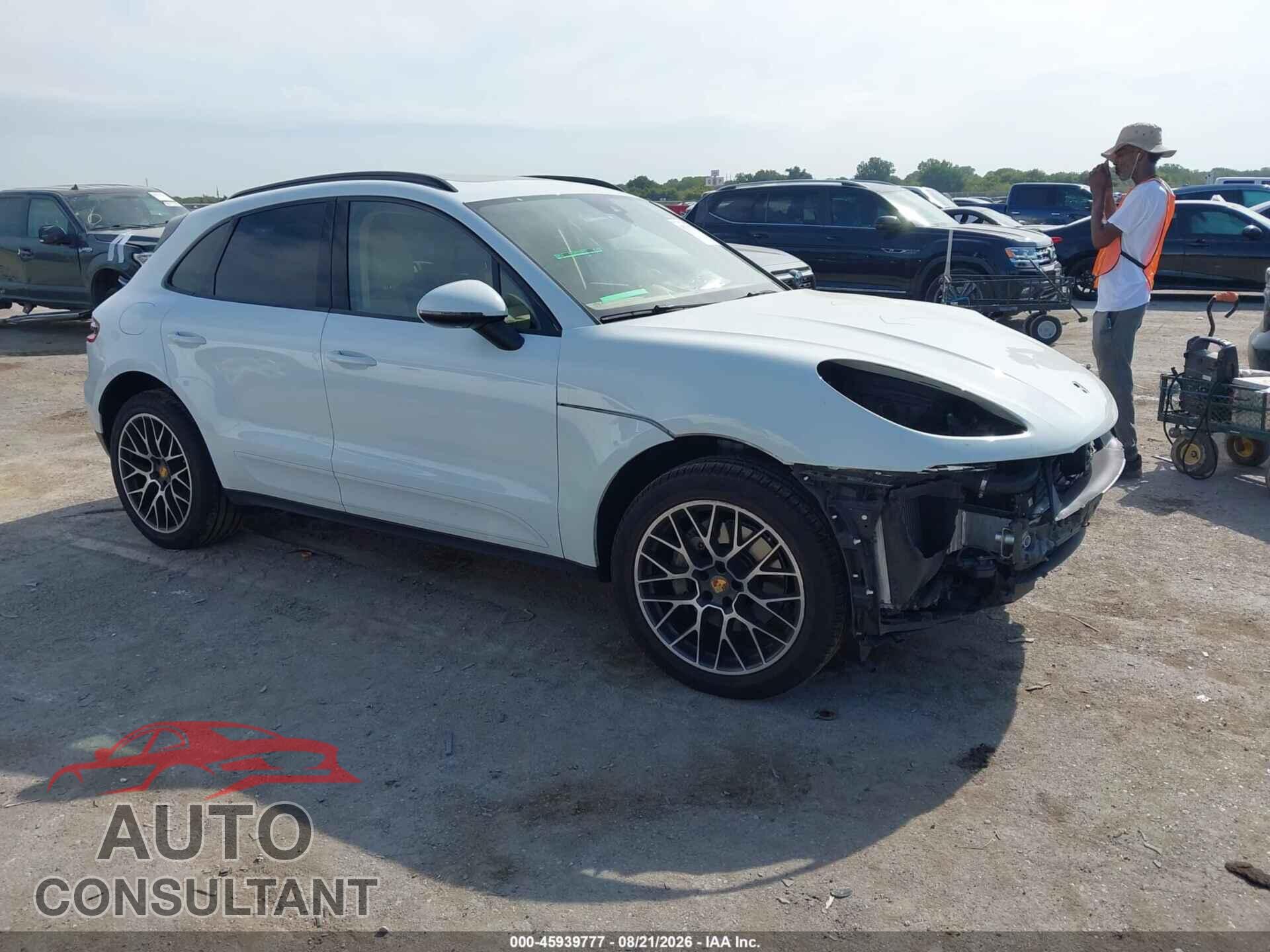 PORSCHE MACAN 2017 - WP1AB2A5XHLB20241