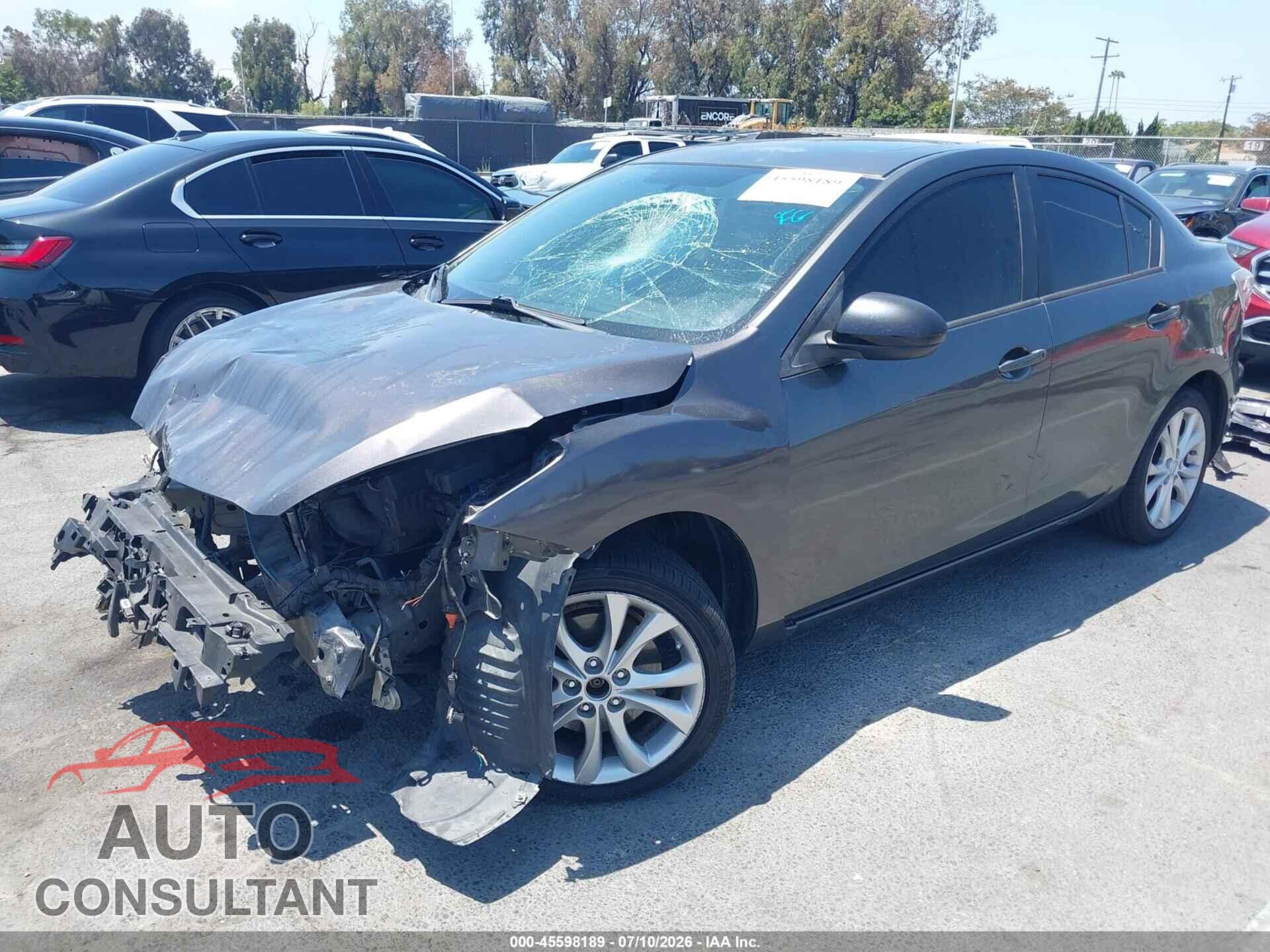 MAZDA MAZDA3 2011 - JM1BL1U62B1481659