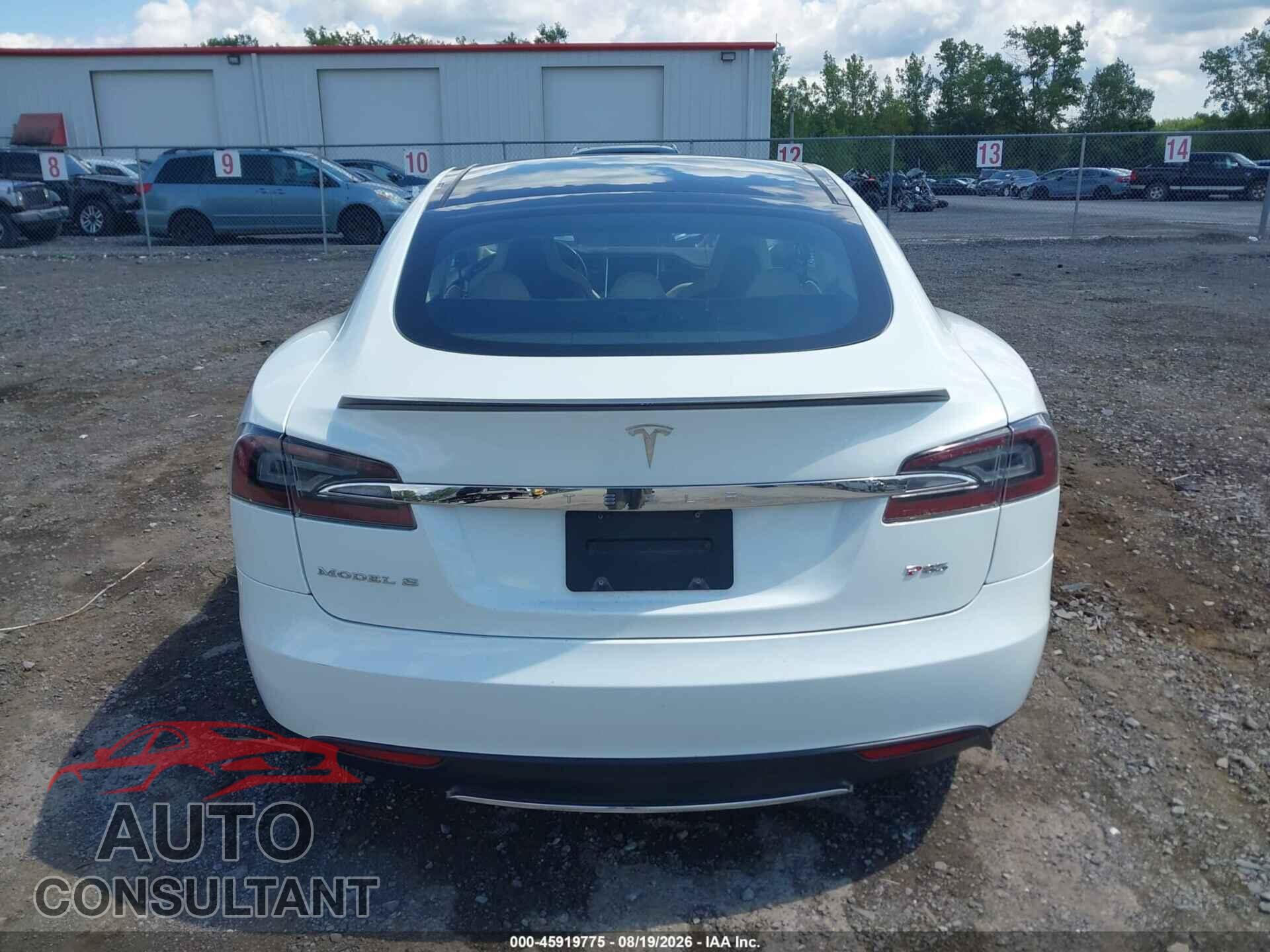 TESLA MODEL S 2013 - 5YJSA1DP2DFP13475