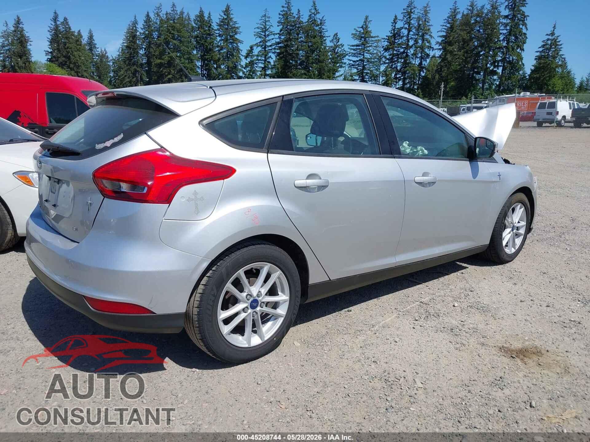 FORD FOCUS 2017 - 1FADP3K20HL246236