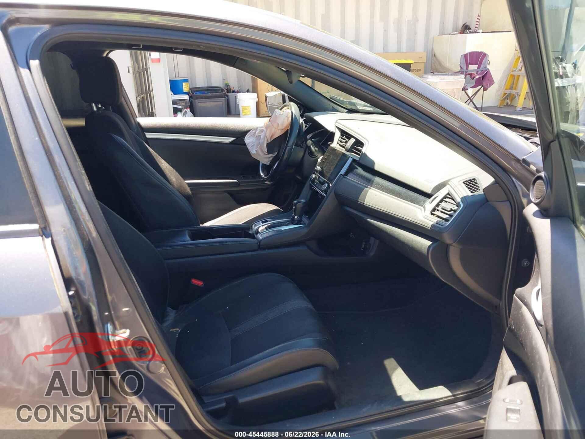 HONDA CIVIC 2019 - 2HGFC2F87KH528189