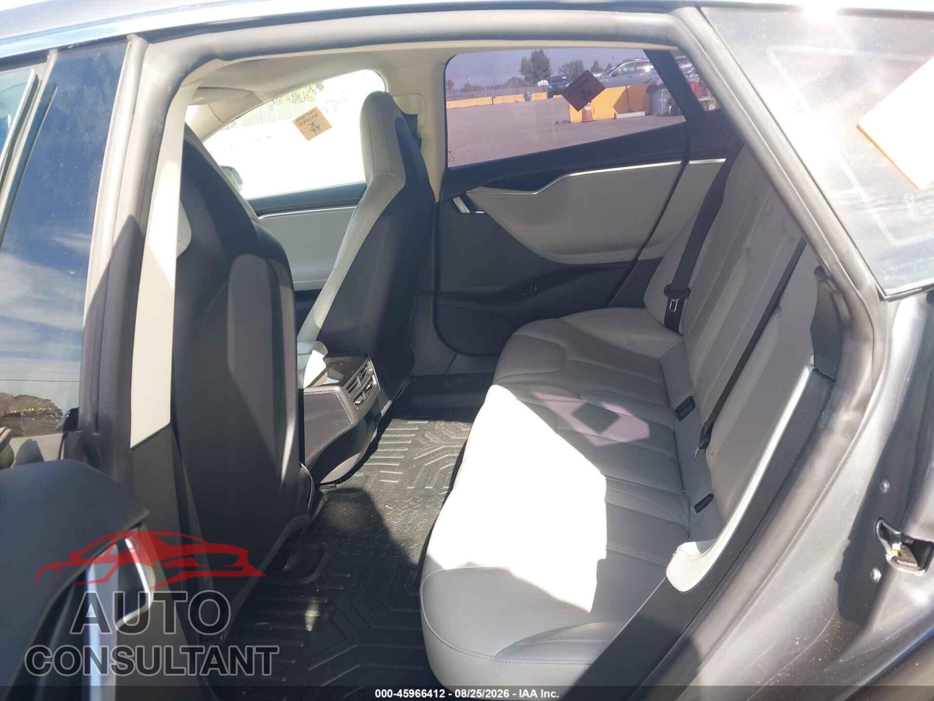 TESLA MODEL S 2013 - 5YJSA1DNXDFP06742