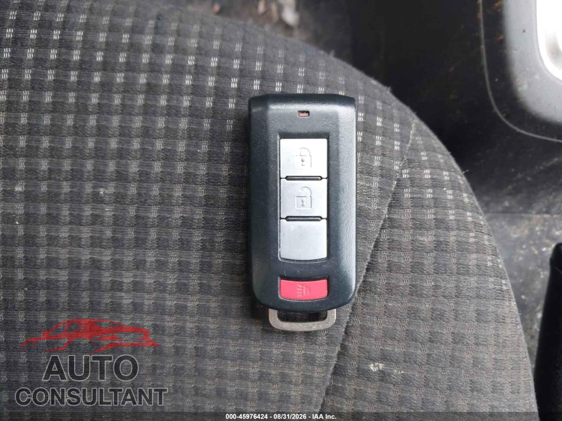 MITSUBISHI MIRAGE 2015 - ML32A4HJ5FH060444