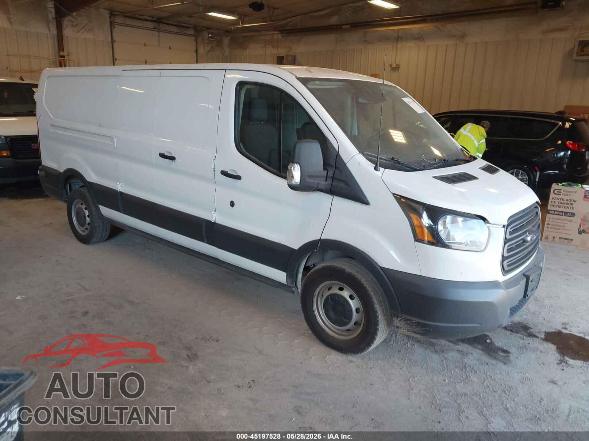 FORD TRANSIT-350 2018 - 1FTBW2ZV4JKB48515