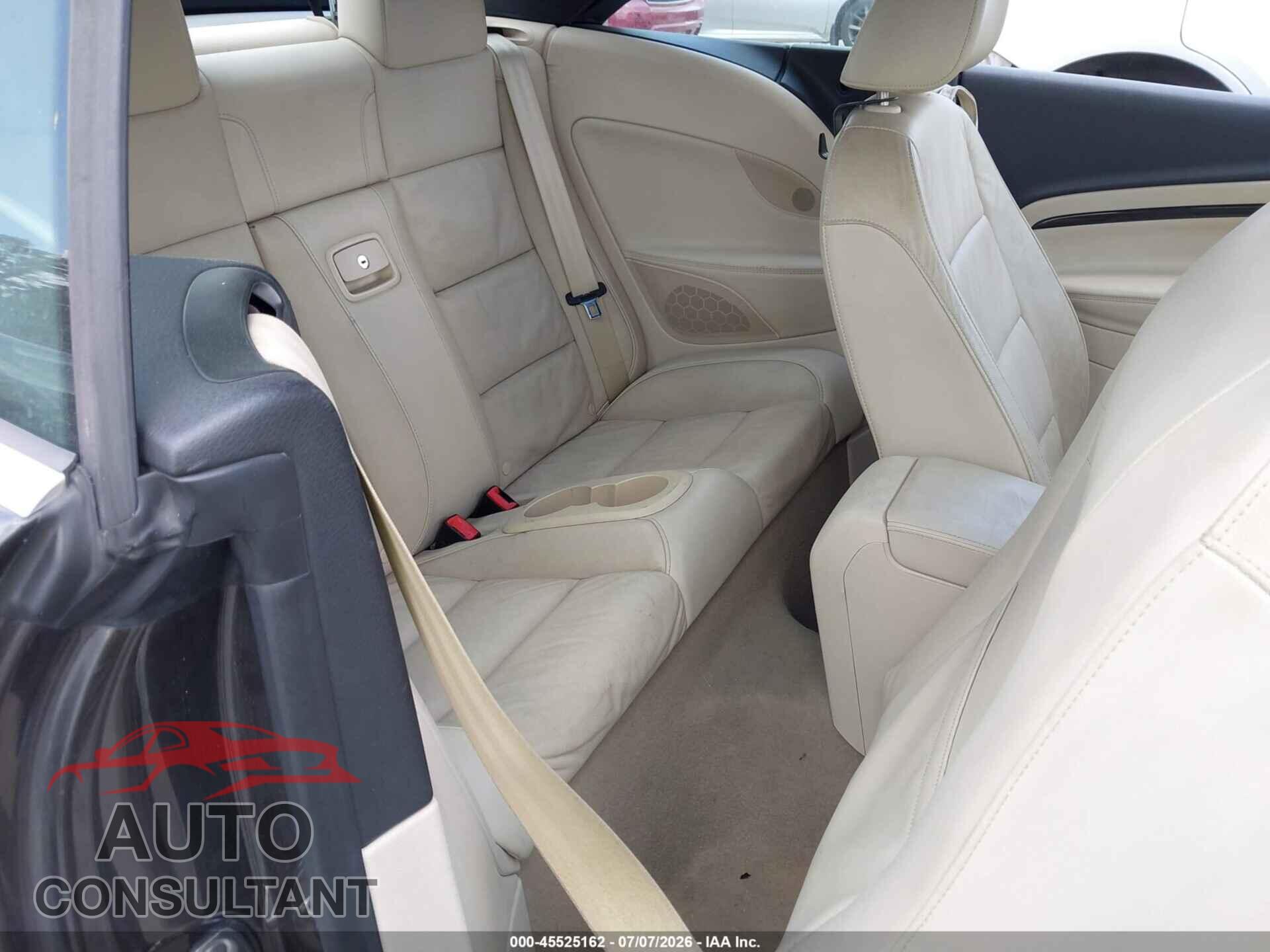 VOLKSWAGEN EOS 2014 - WVWFW8AH2EV002032