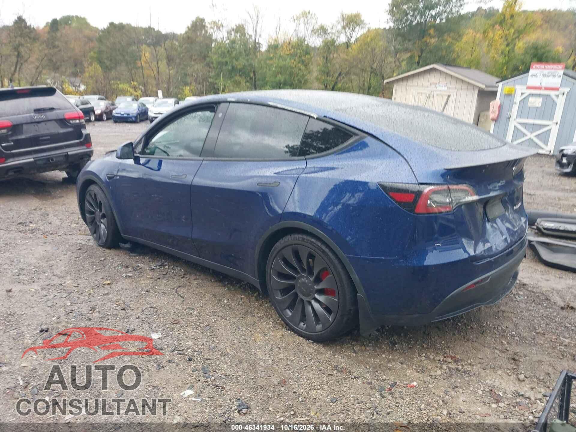 TESLA MODEL Y 2023 - 7SAYGDEFXPF602499