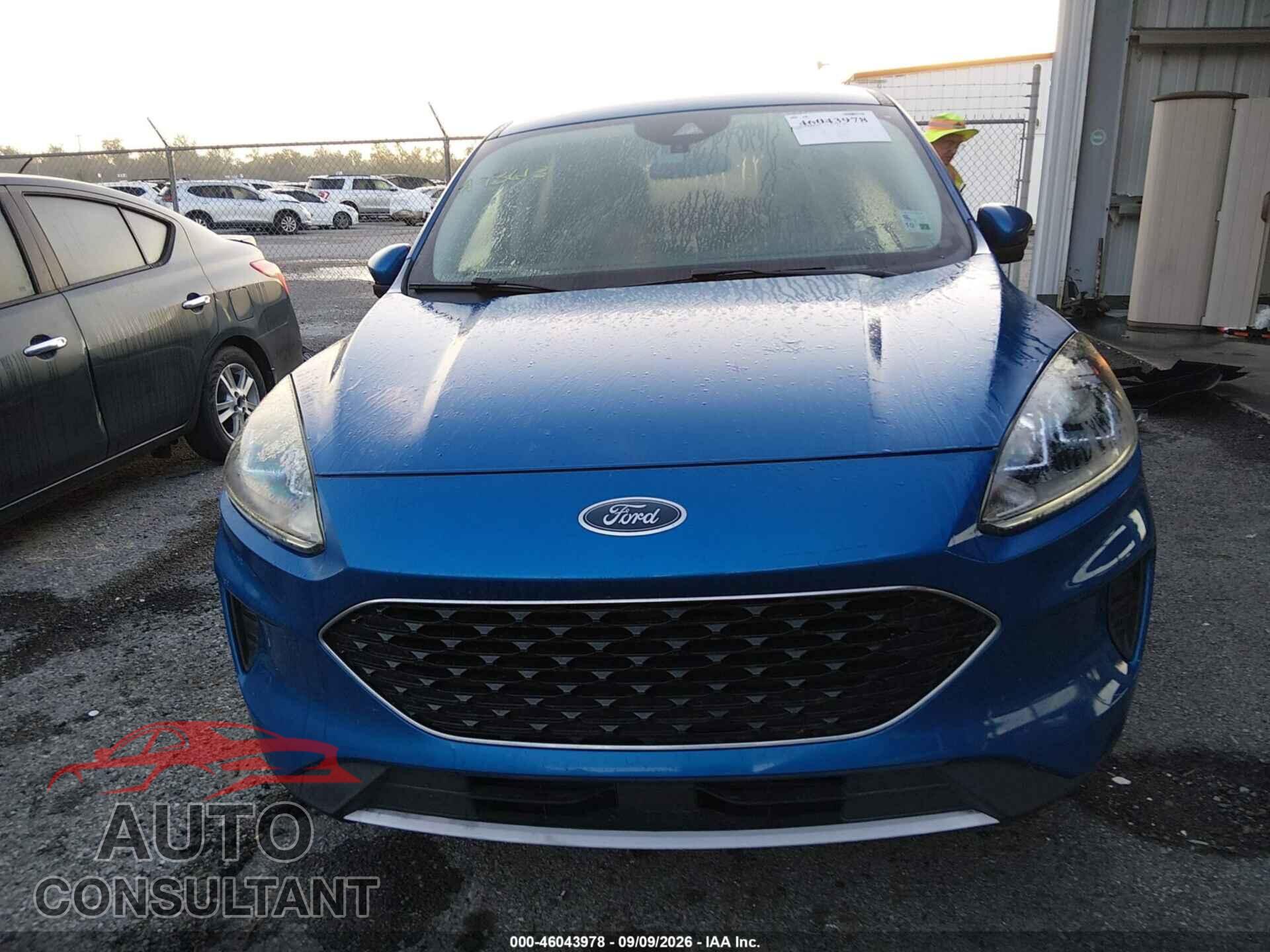 FORD ESCAPE 2020 - 1FMCU0G66LUA93613