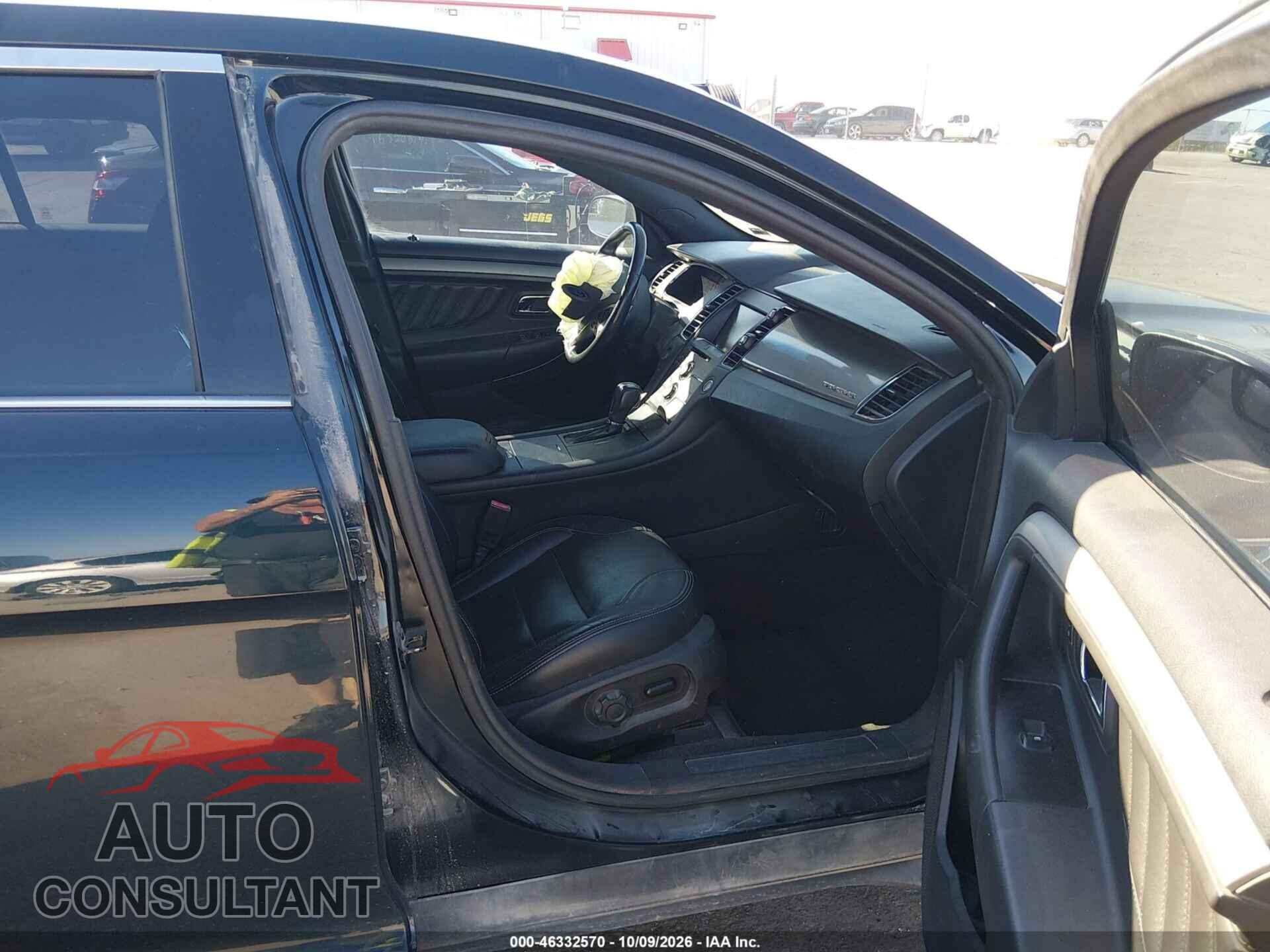 FORD TAURUS 2014 - 1FAHP2E84EG143580