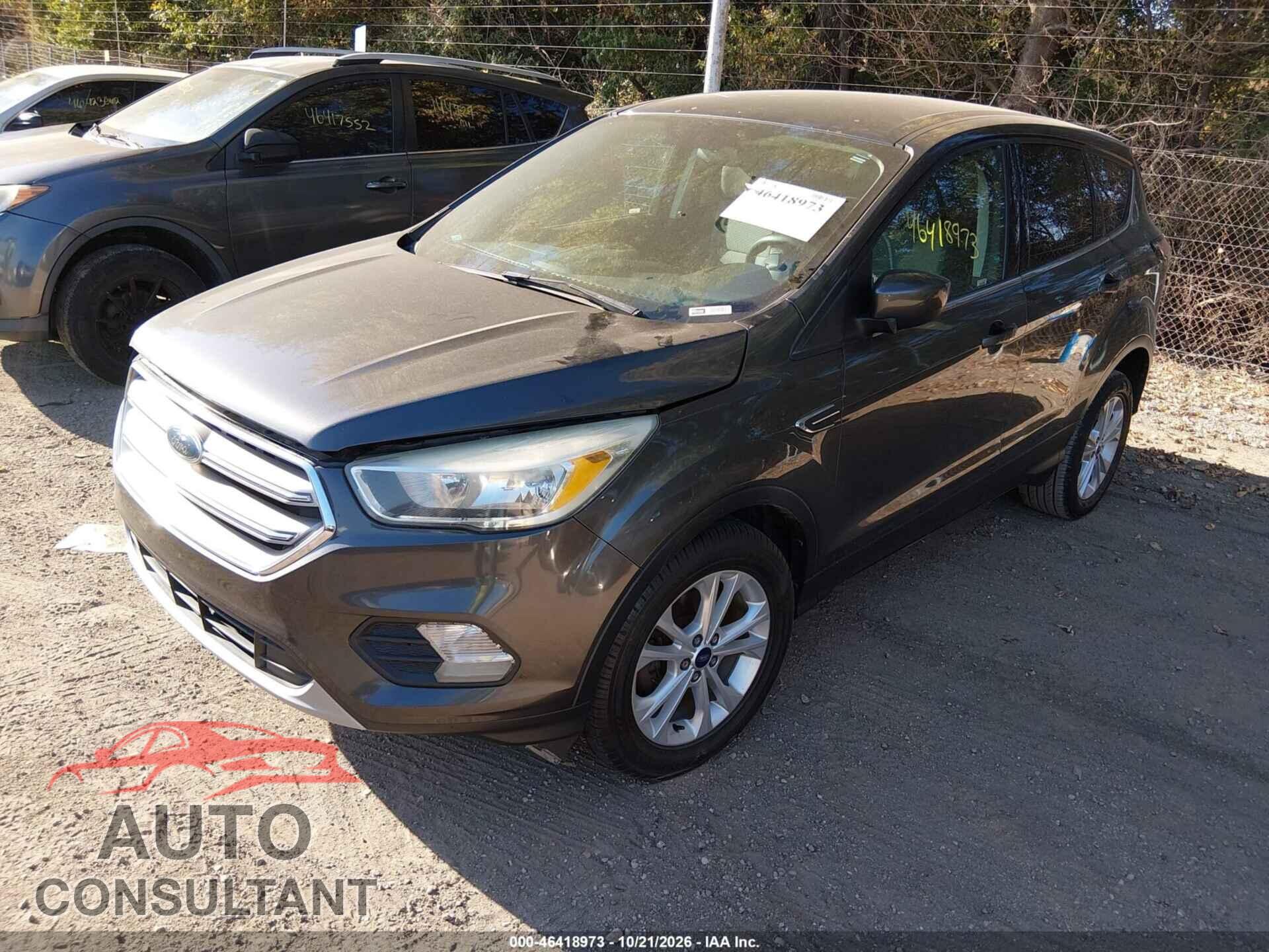 FORD ESCAPE 2017 - 1FMCU0GD7HUB65974