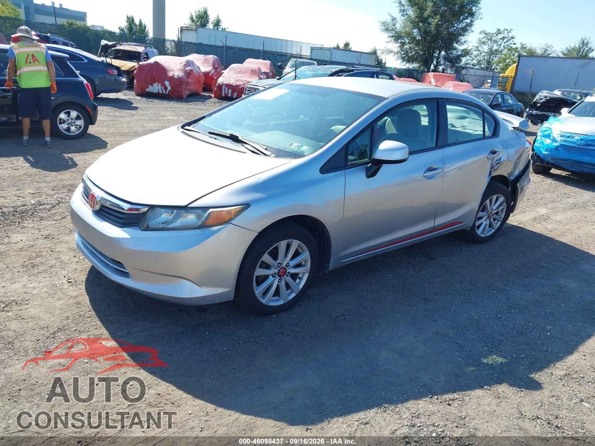 HONDA CIVIC 2012 - 2HGFB2F52CH314933