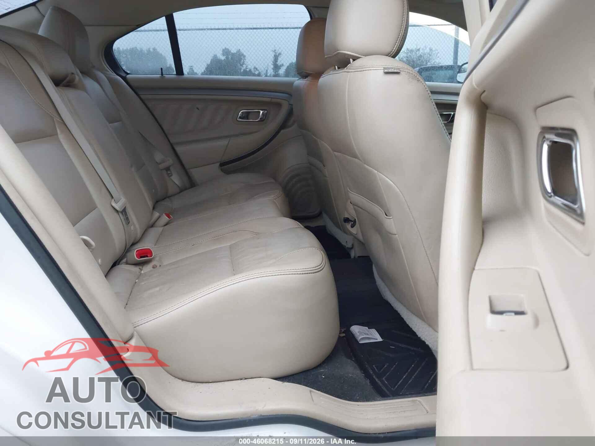 FORD TAURUS 2015 - 1FAHP2E82FG167068