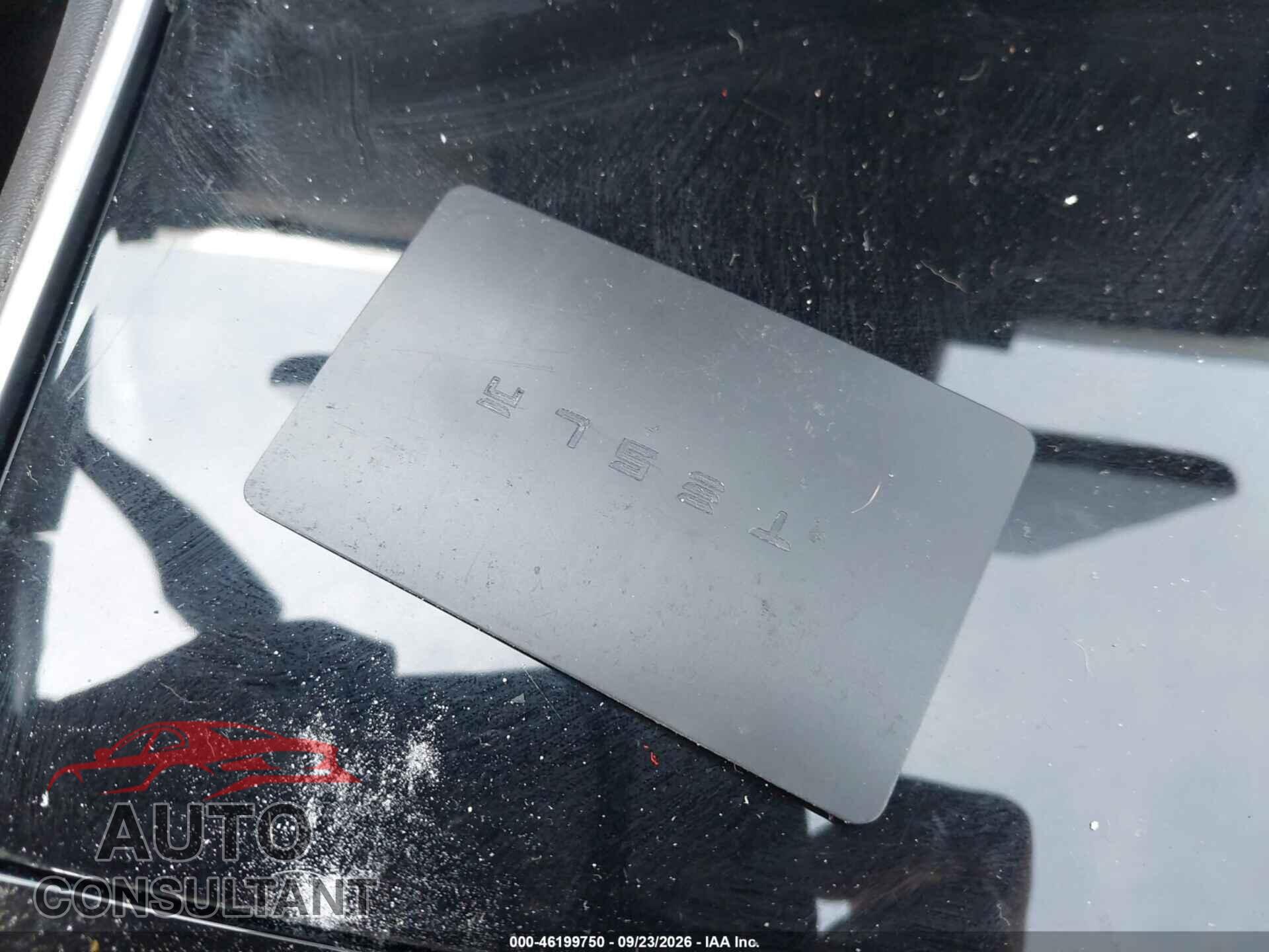 TESLA MODEL 3 2019 - 5YJ3E1EB2KF385385