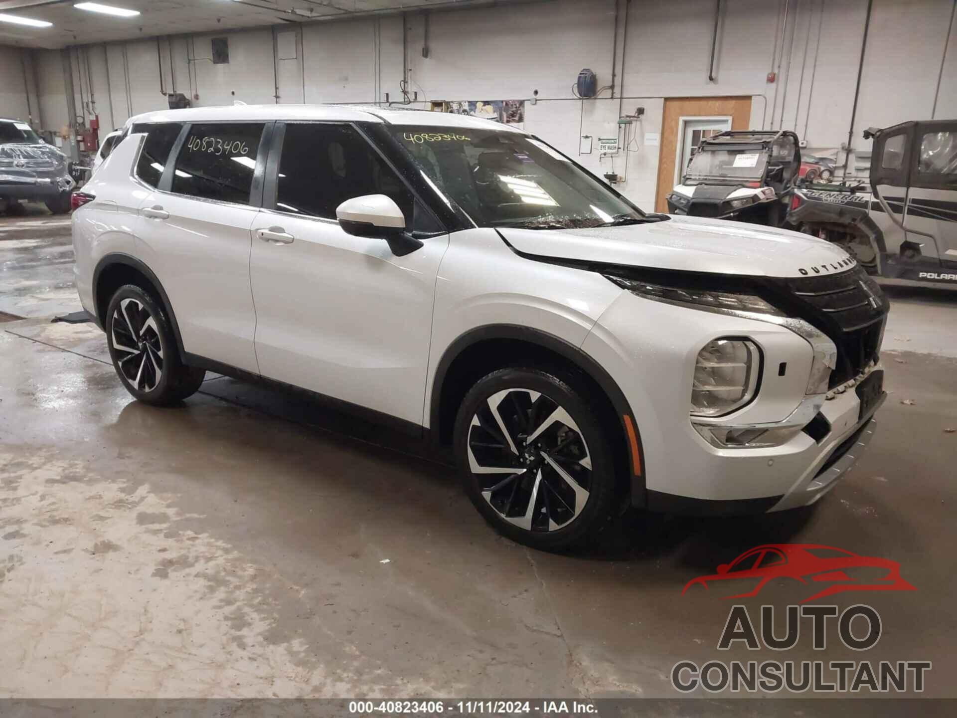 MITSUBISHI OUTLANDER 2023 - JA4J4UA8XPZ054829