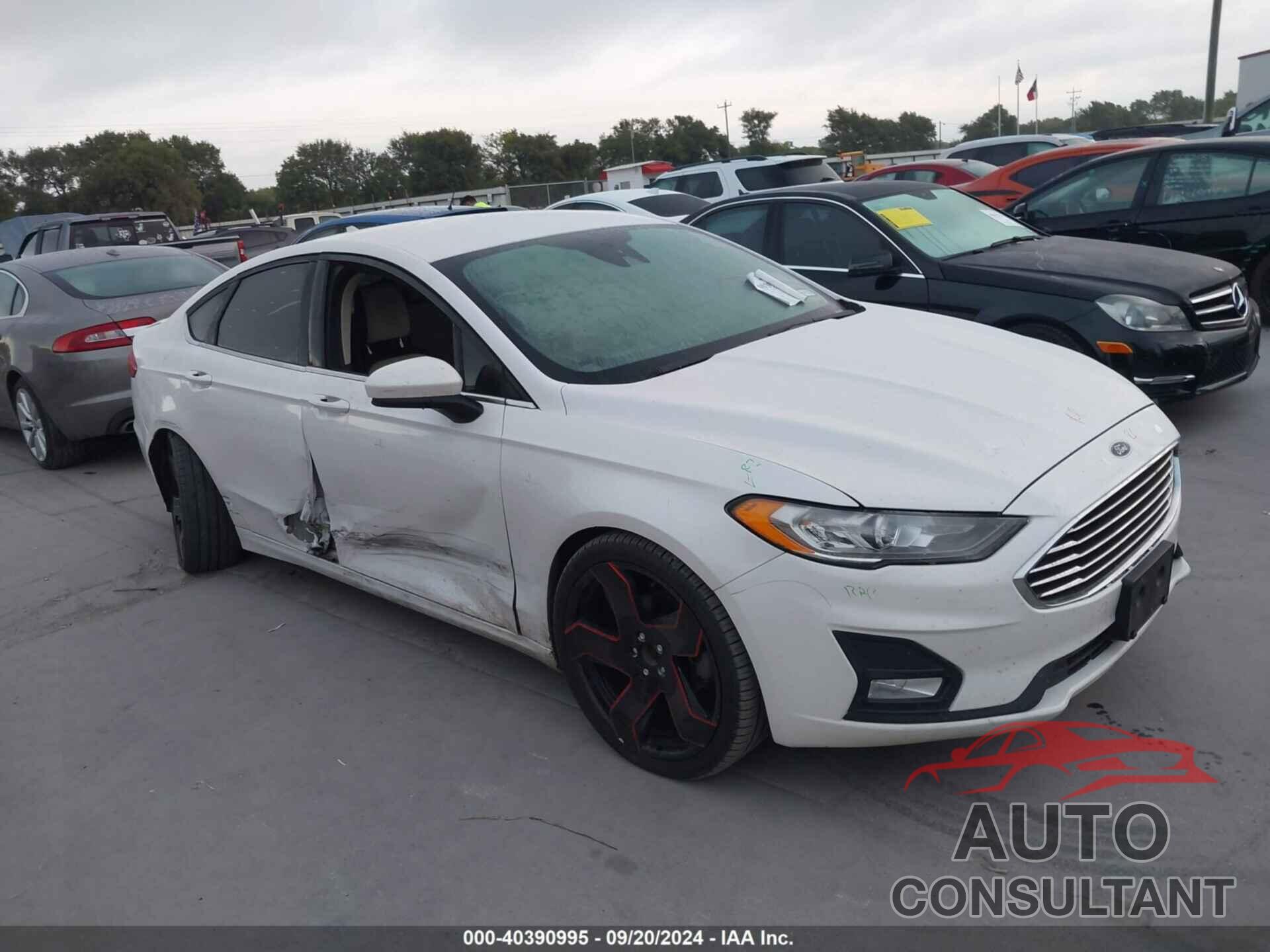 FORD FUSION 2020 - 3FA6P0HD1LR132420