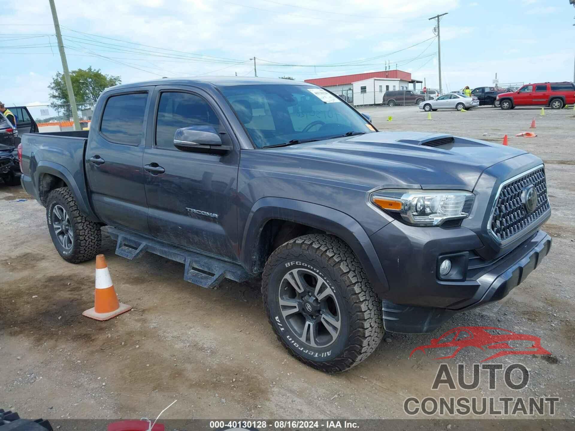 TOYOTA TACOMA 2018 - 5TFAZ5CNXJX070225