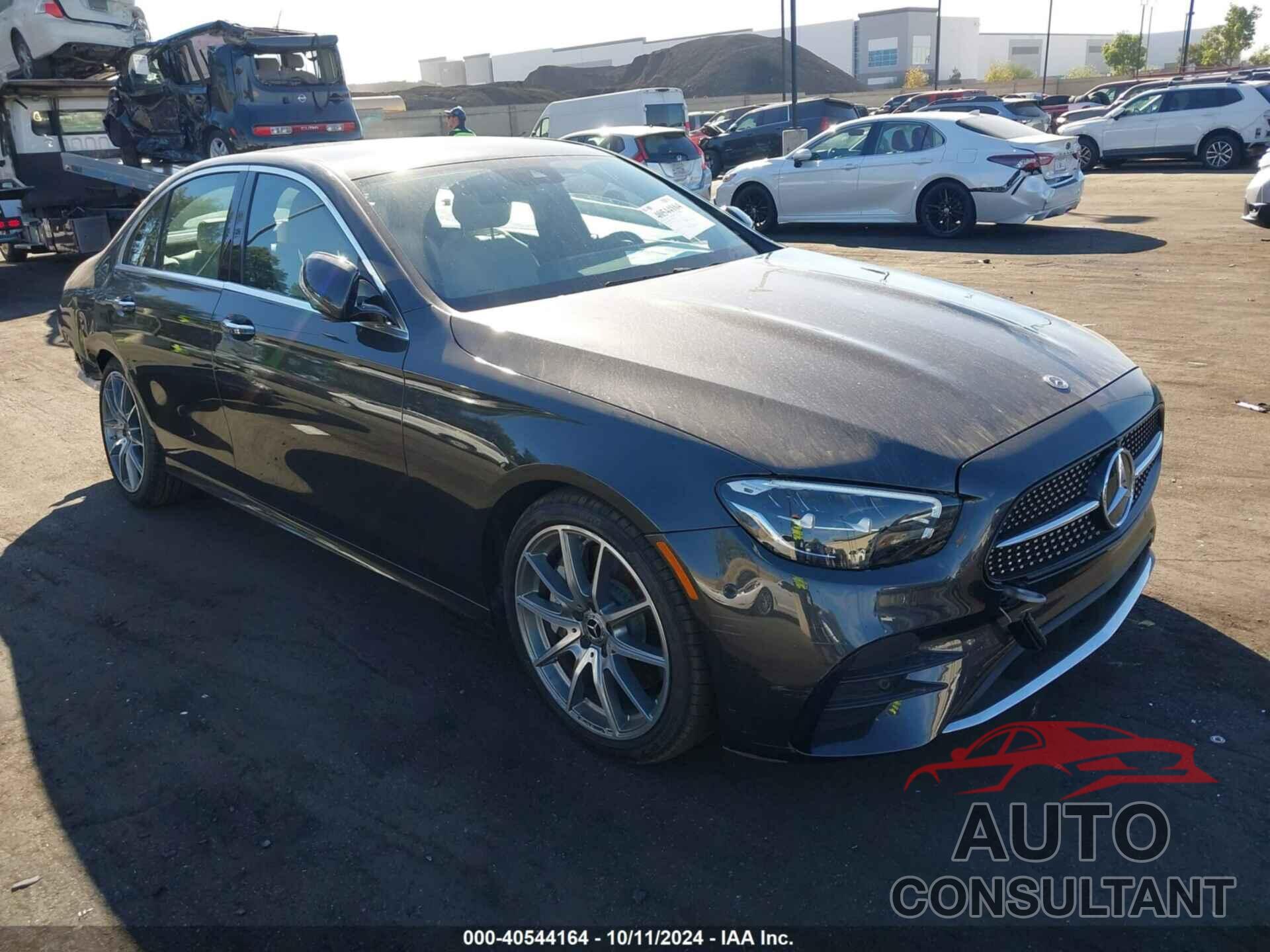 MERCEDES-BENZ E 350 2022 - W1KZF8DB1NB077705