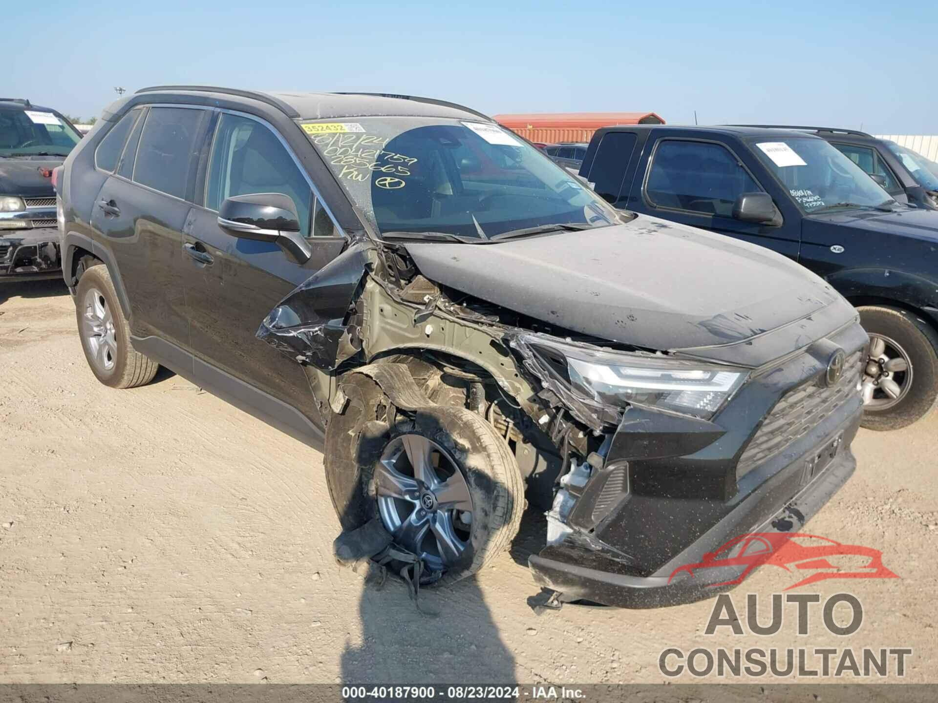 TOYOTA RAV4 2023 - 2T3W1RFVXPW285665