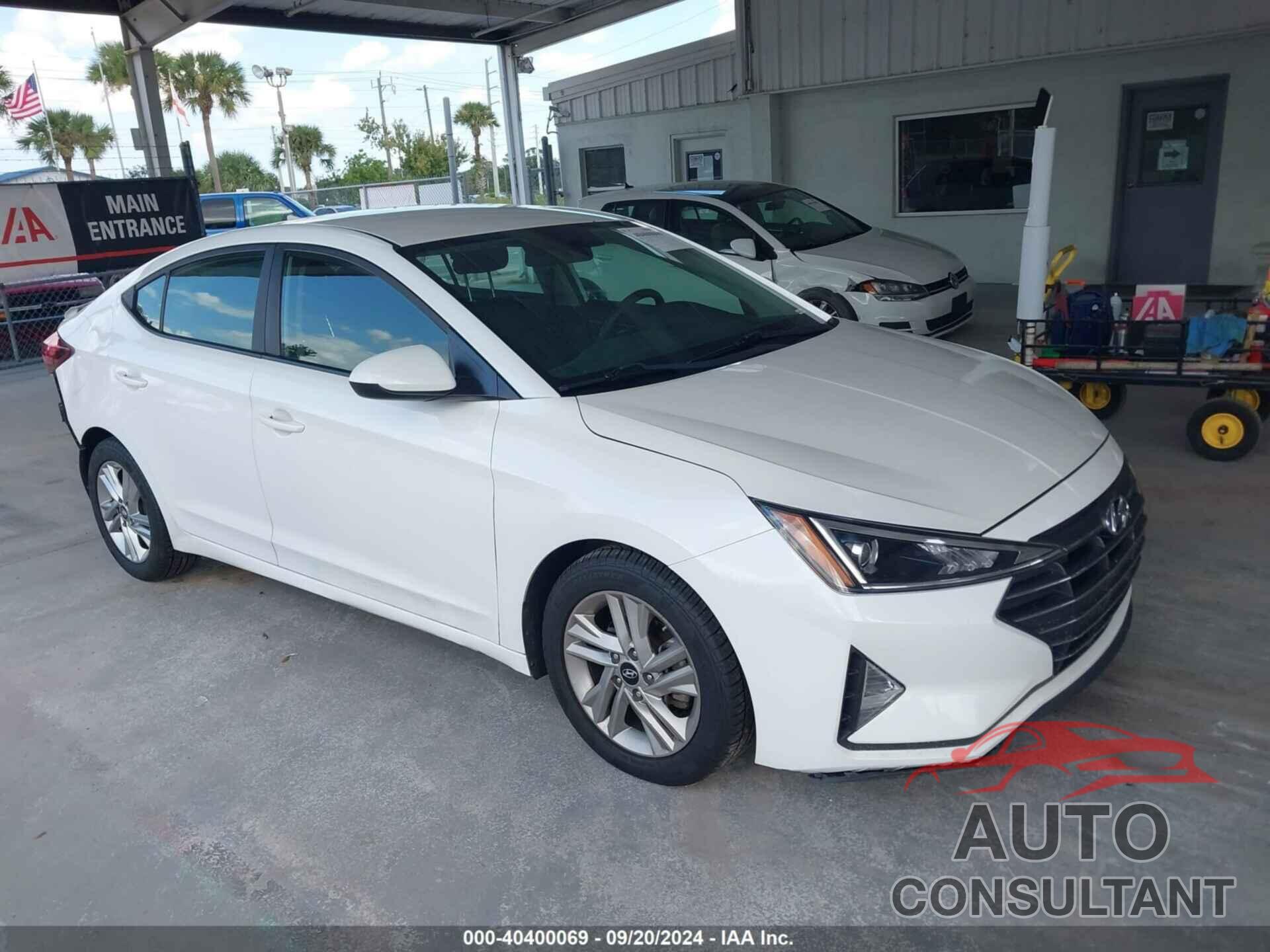 HYUNDAI ELANTRA 2020 - 5NPD84LF5LH542610