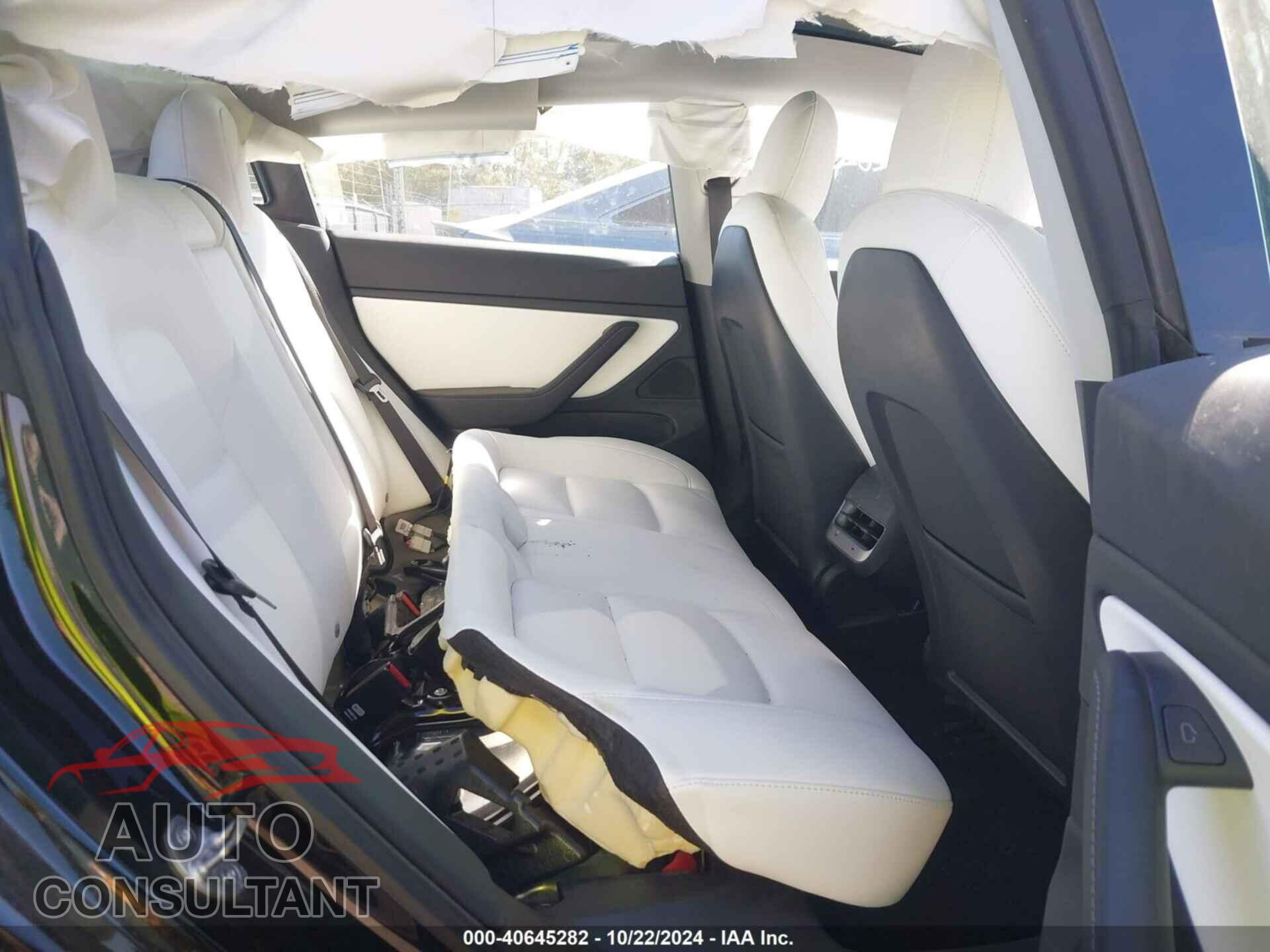 TESLA MODEL 3 2021 - 5YJ3E1EB7MF858460