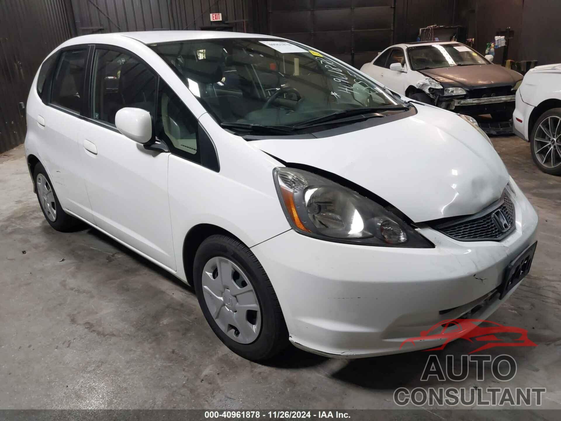 HONDA FIT 2013 - JHMGE8H32DC003529