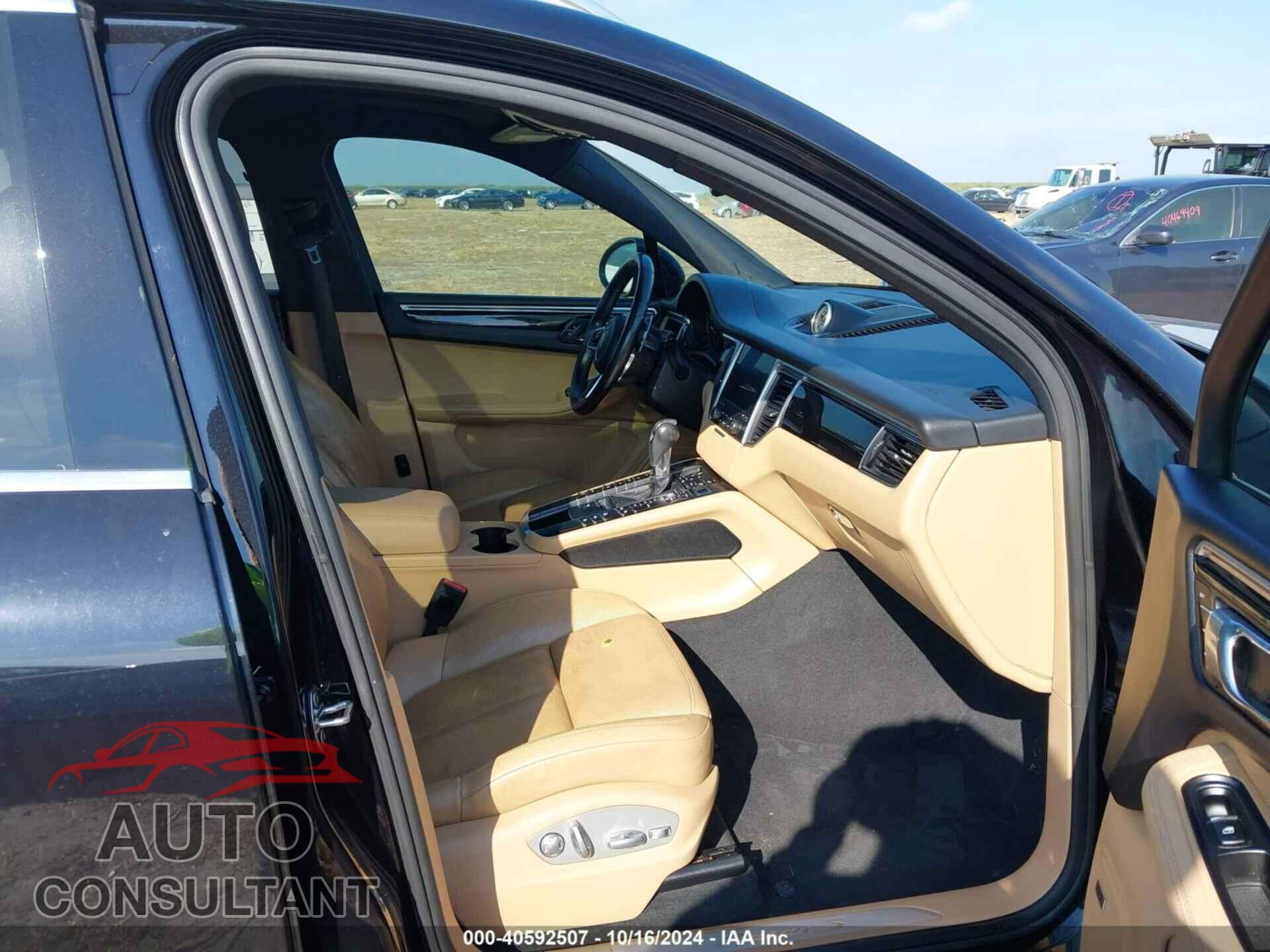 PORSCHE MACAN 2017 - WP1AB2A52HLB12876