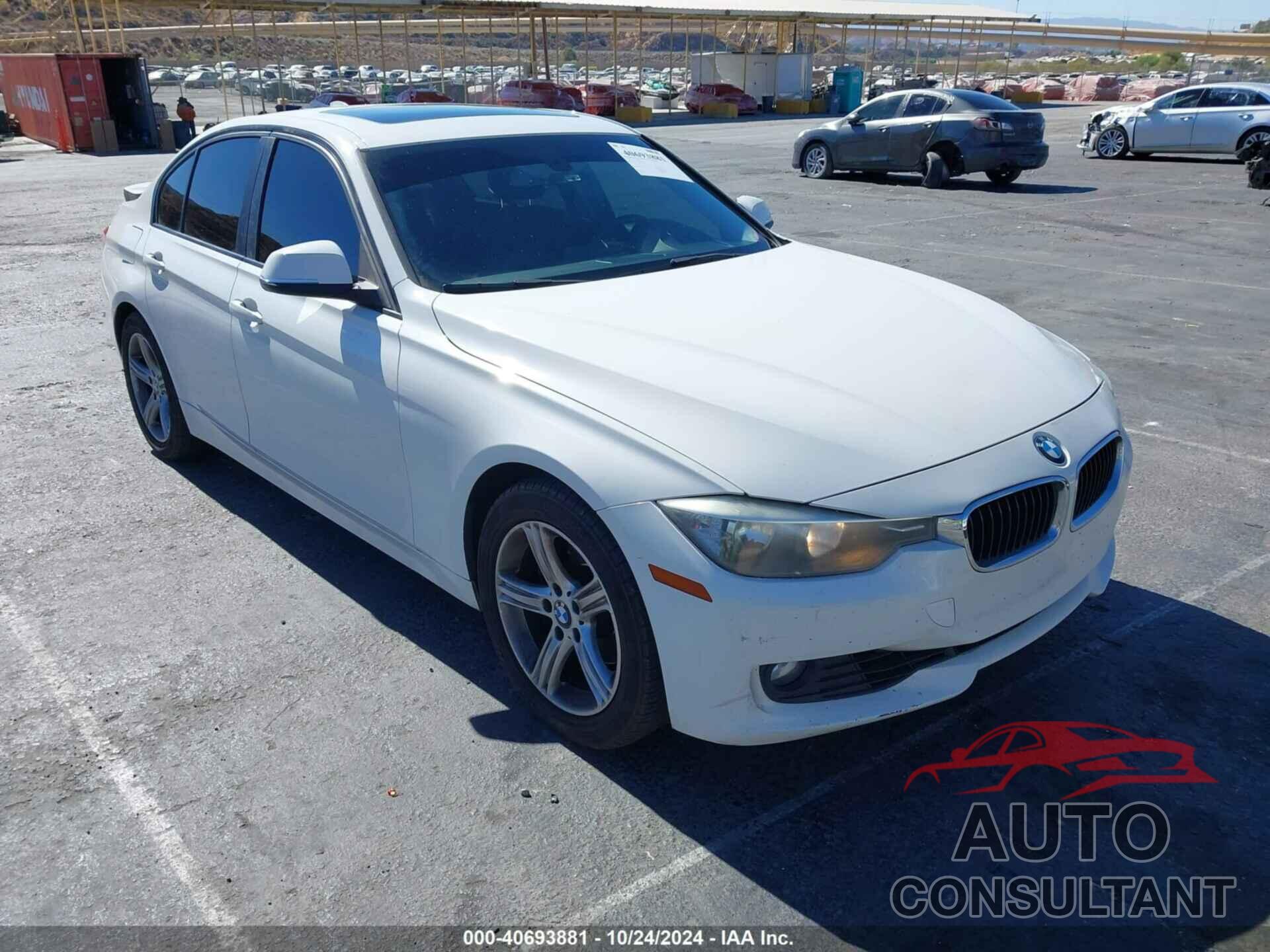 BMW 328I 2013 - WBA3A5G59DNP23280