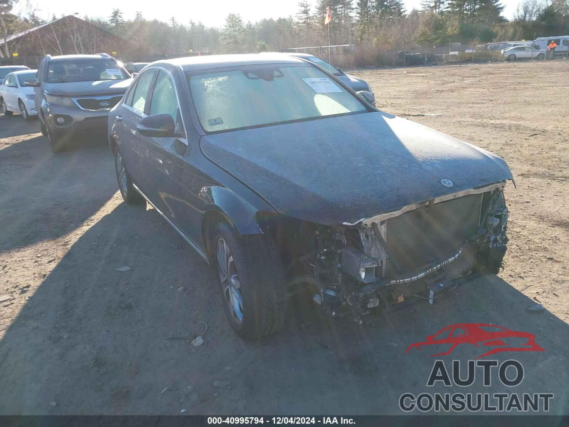 MERCEDES-BENZ C 300 2018 - 55SWF4KB8JU267922