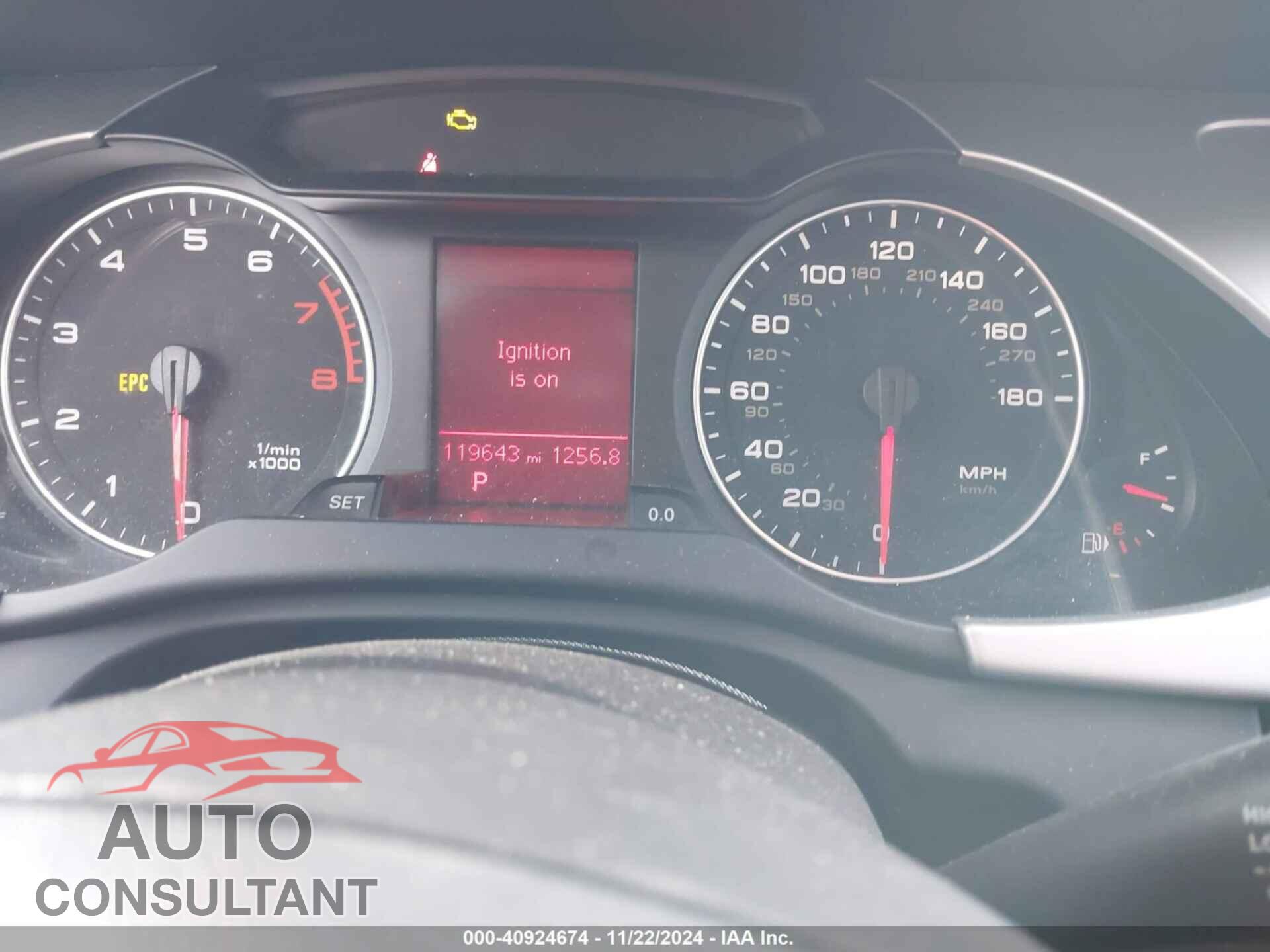 AUDI A4 2012 - WAUBFAFL1CN015187