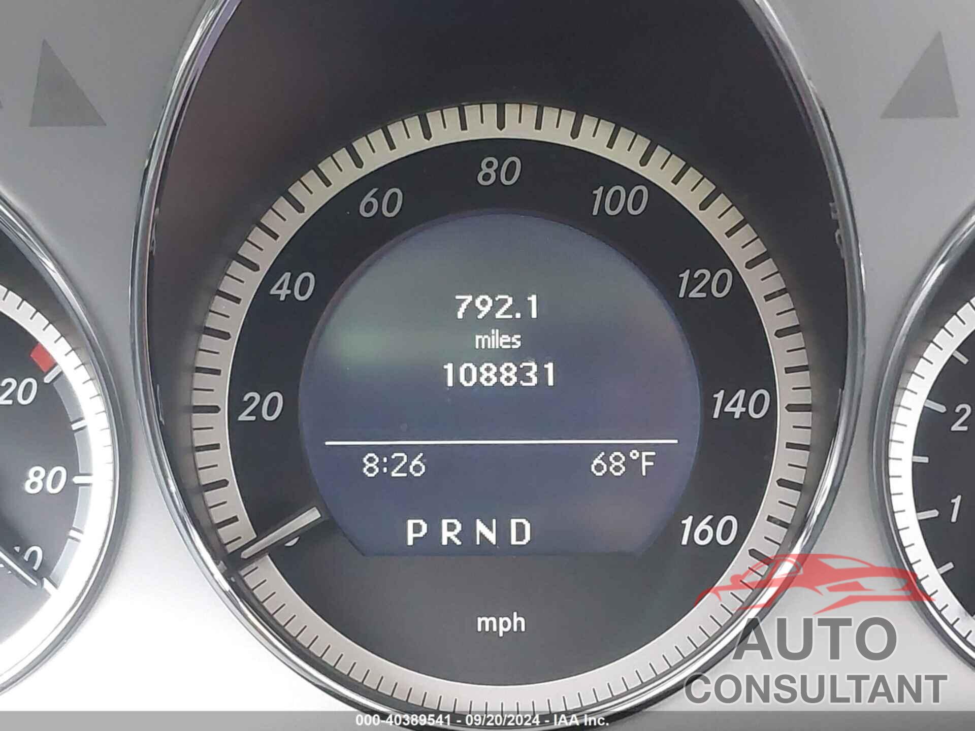 MERCEDES-BENZ C 300 2011 - WDDGF5EBXBR146530