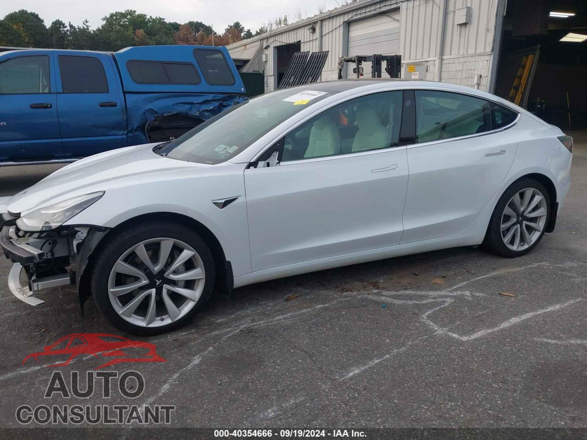 TESLA MODEL 3 2018 - 5YJ3E1EB5JF101231