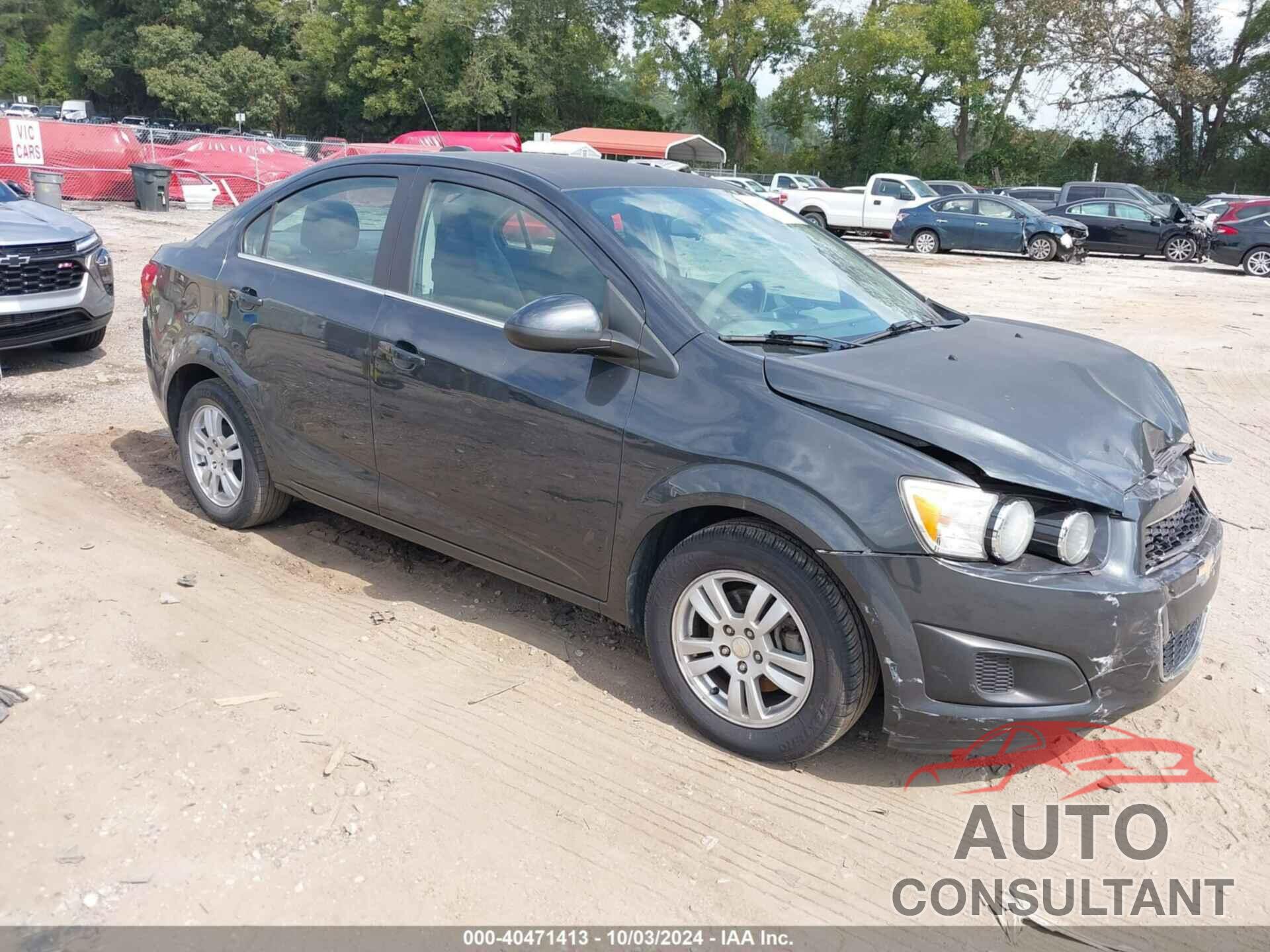 CHEVROLET SONIC 2015 - 1G1JC5SH7F4169213