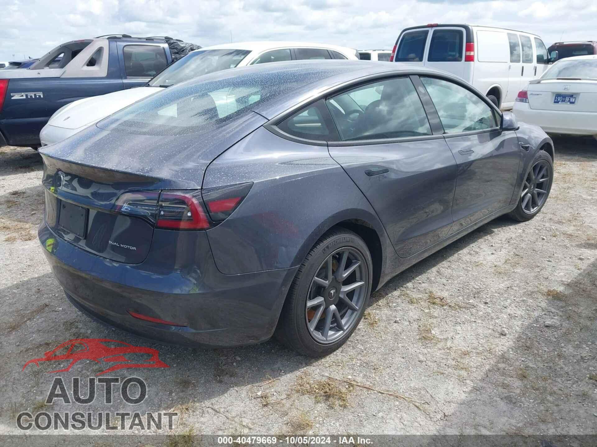 TESLA MODEL 3 2022 - 5YJ3E1EB3NF347703