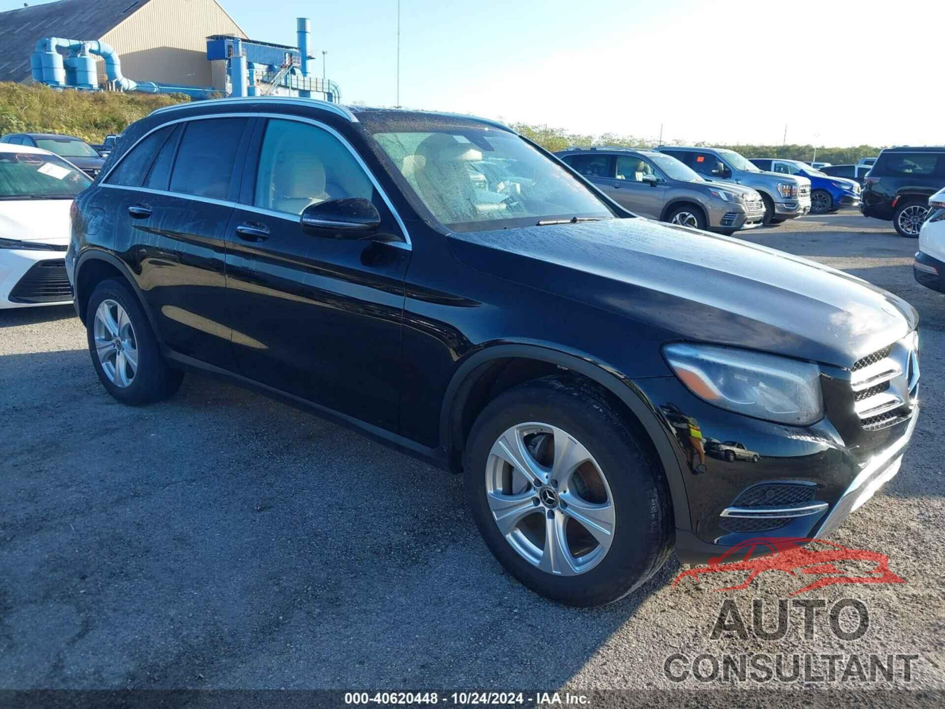 MERCEDES-BENZ GLC 300 2018 - WDC0G4JB2JF371267