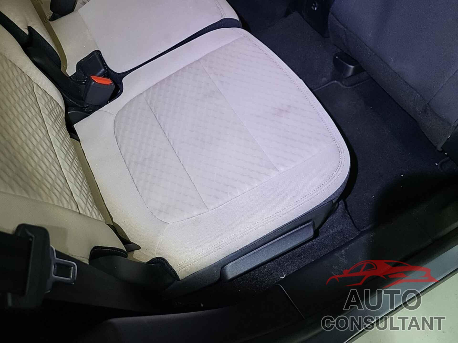 FORD ESCAPE 2022 - 1FMCU9G66NUB40128
