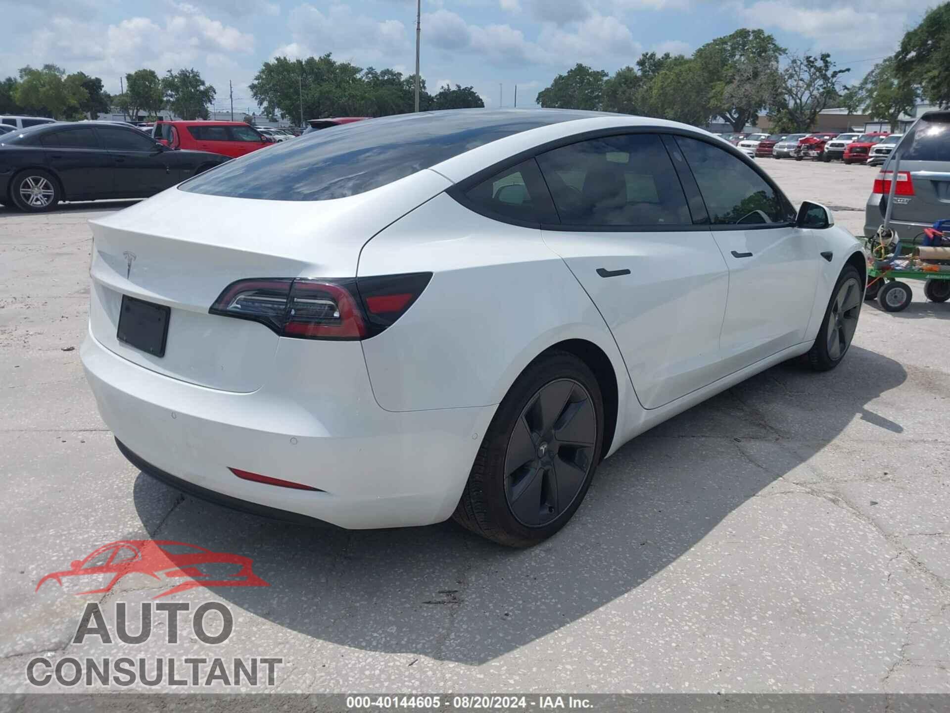 TESLA MODEL 3 2022 - 5YJ3E1EA5NF186200