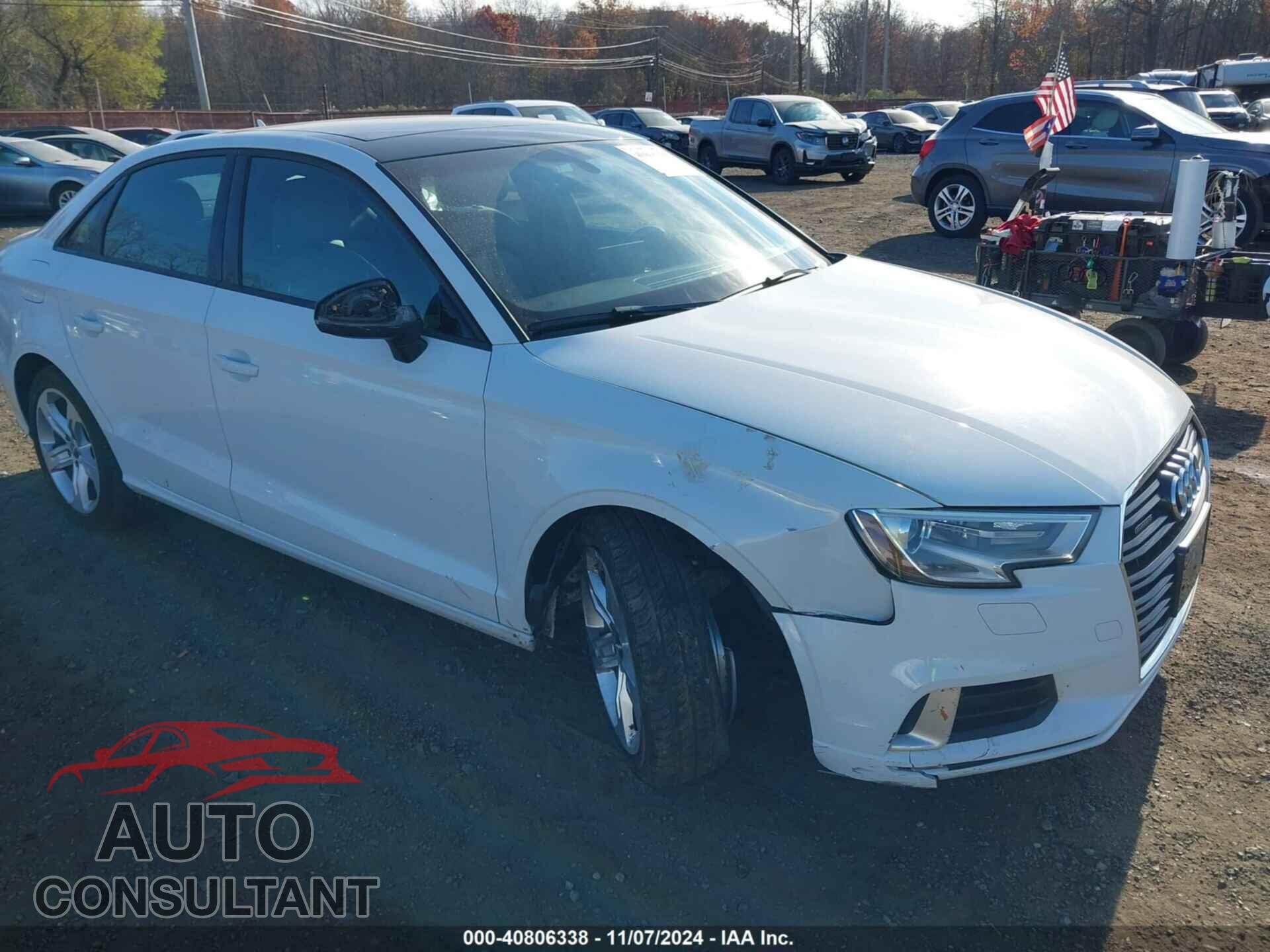 AUDI A3 2017 - WAUB8GFF5H1072577