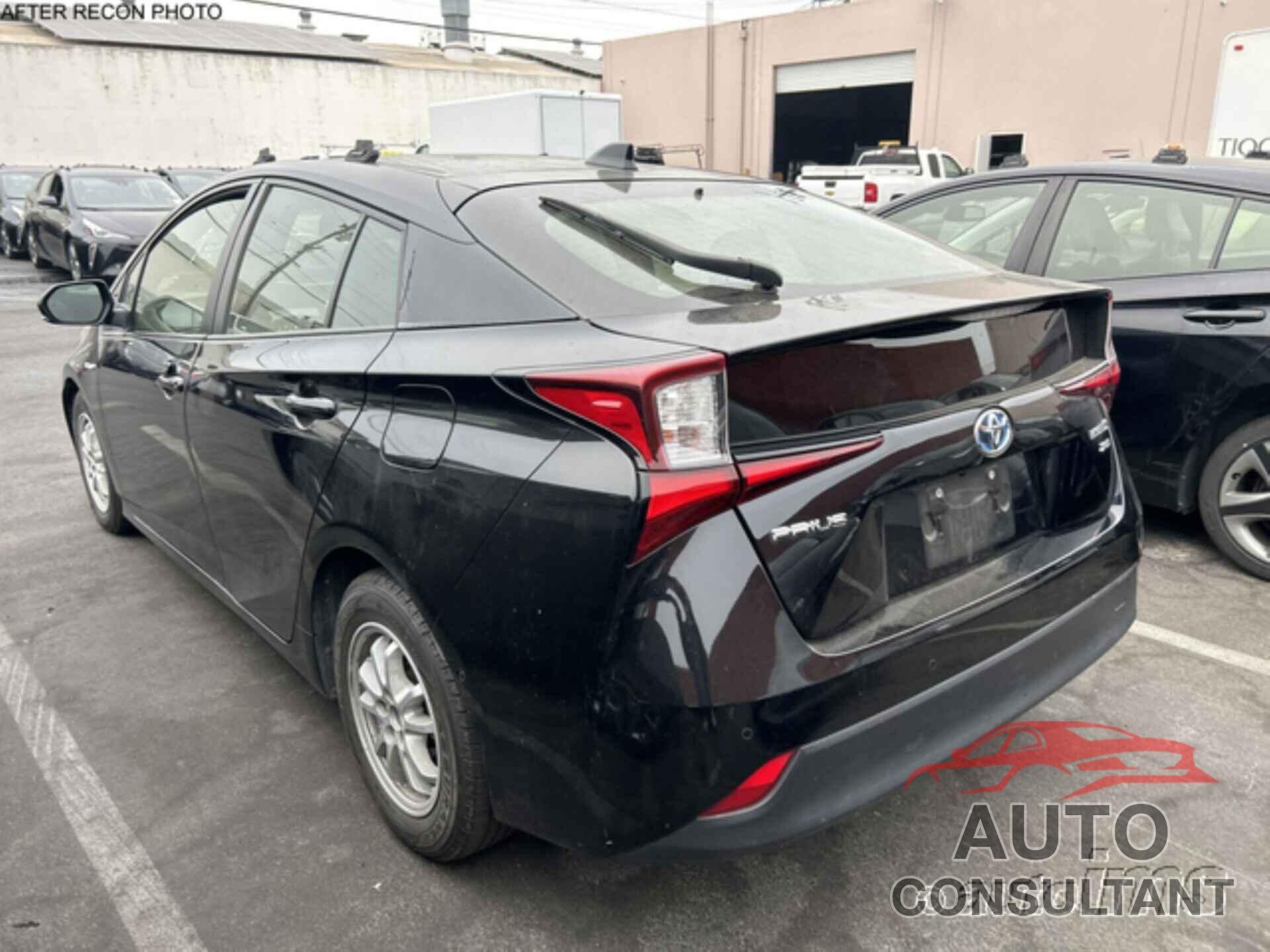 TOYOTA PRIUS 2022 - JTDKAMFU7N3180526