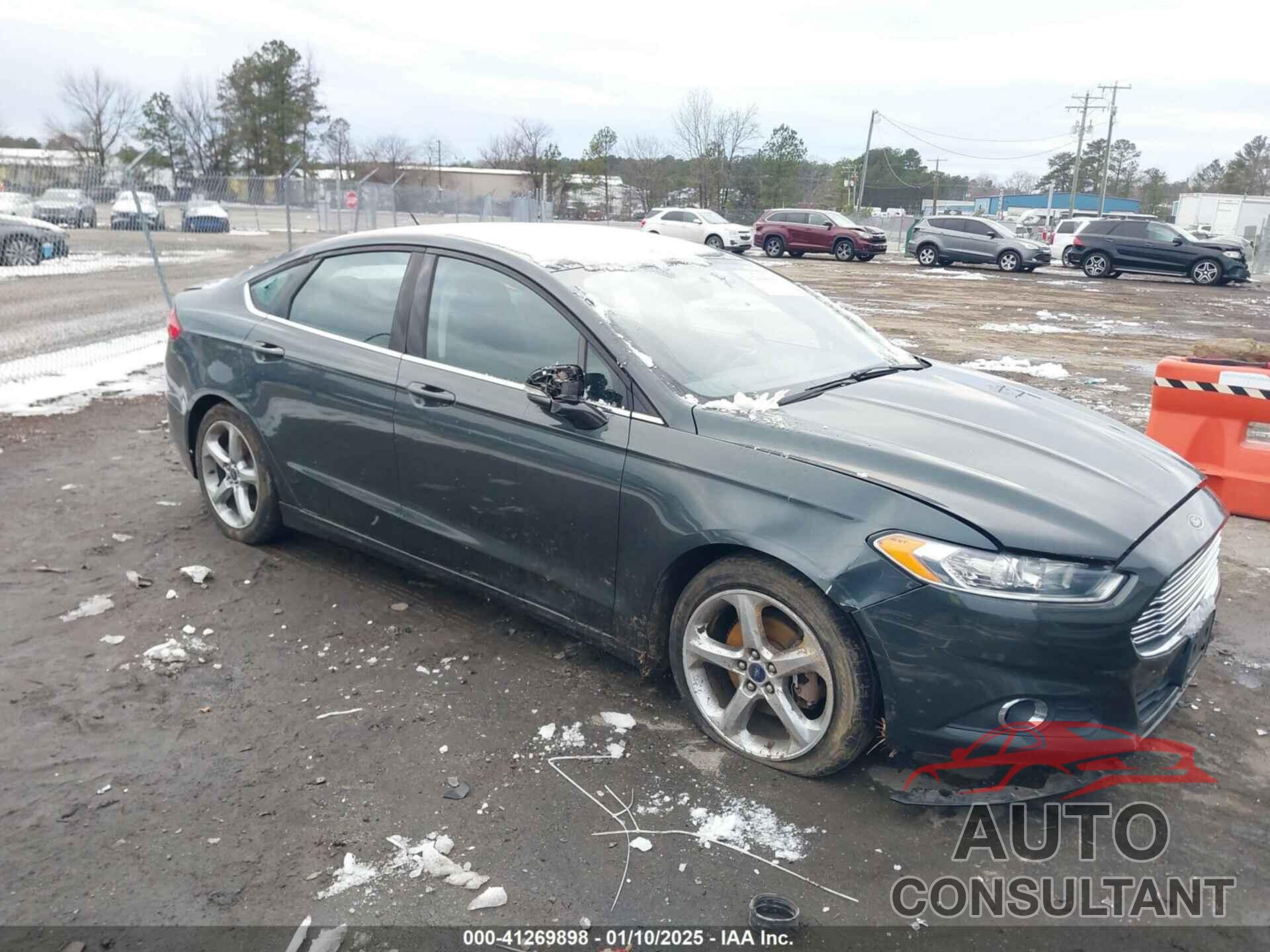 FORD FUSION 2015 - 1FA6P0H70F5114508