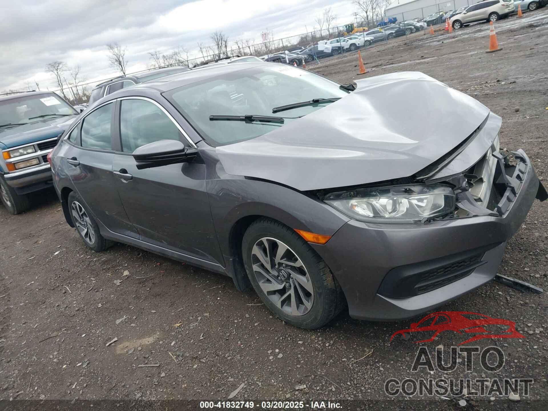 HONDA CIVIC 2018 - 19XFC2F76JE005438