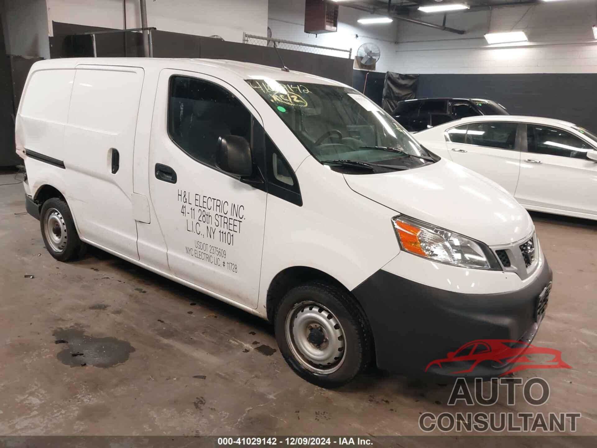 NISSAN NV200 2018 - 3N6CM0KN5JK690328