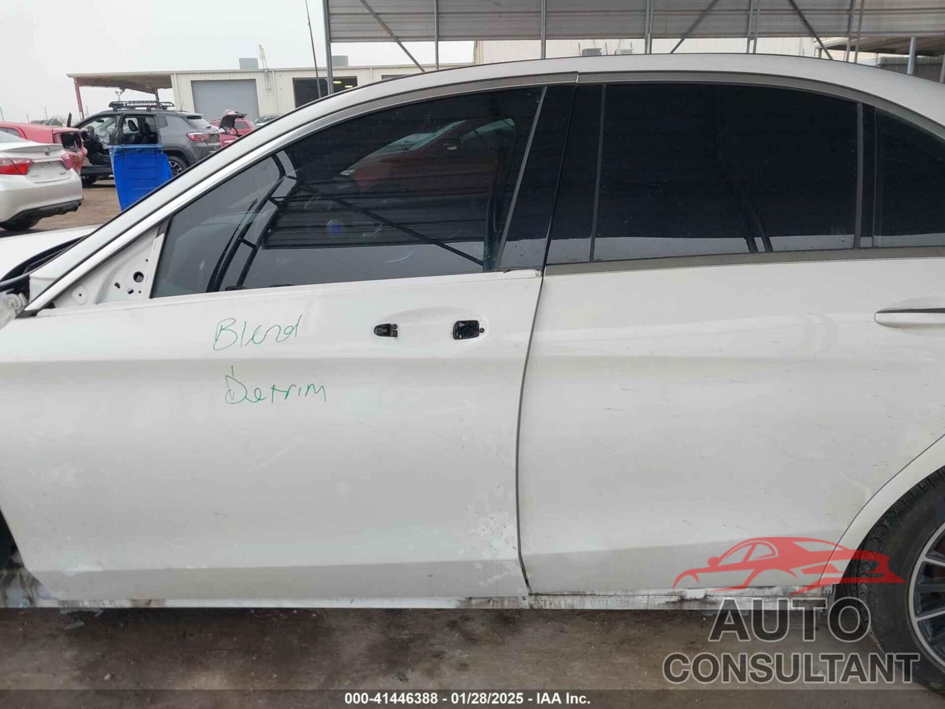 MERCEDES-BENZ C 300 2019 - 55SWF8DB1KU313208