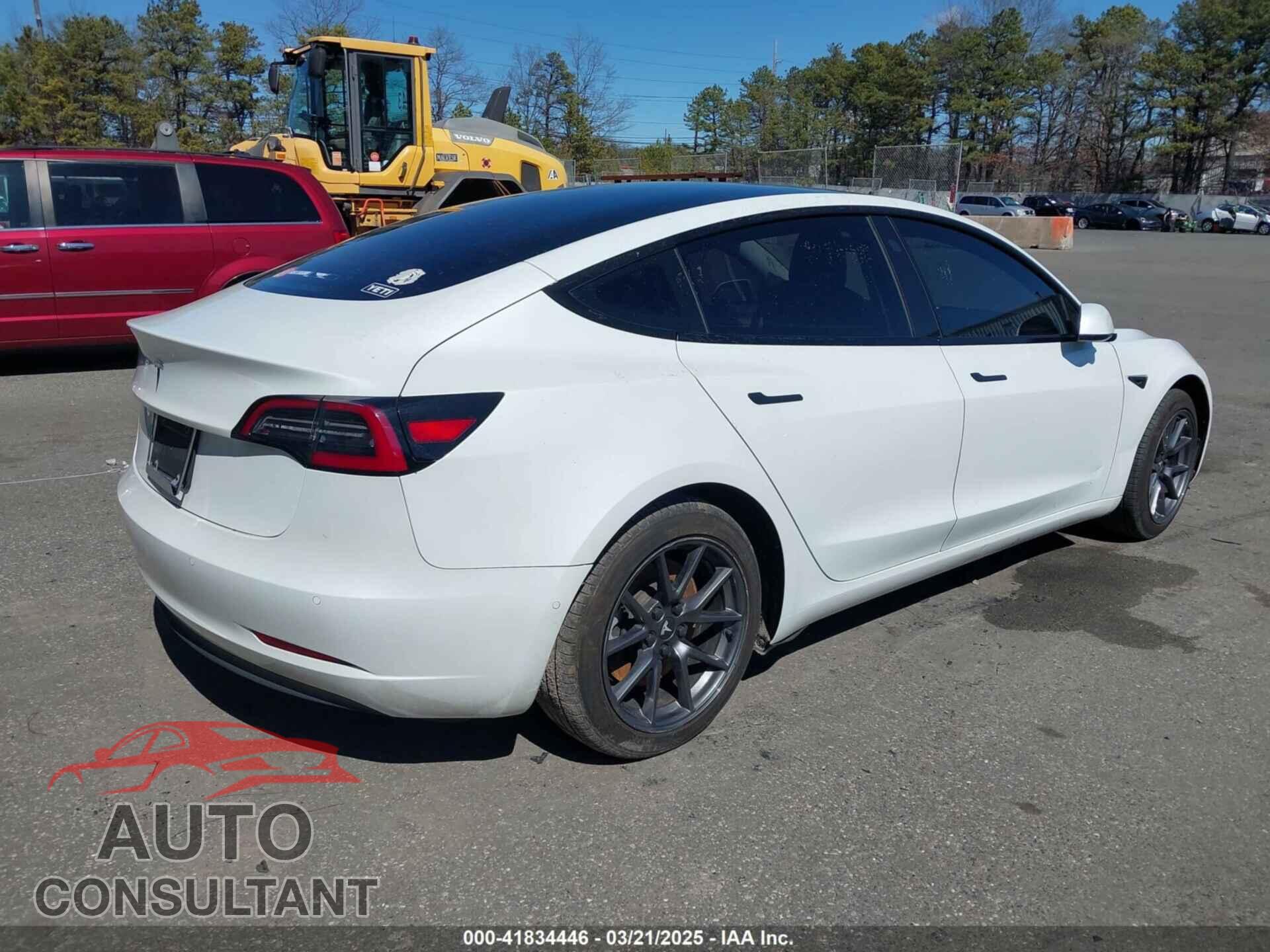 TESLA MODEL 3 2021 - 5YJ3E1EA0MF097617