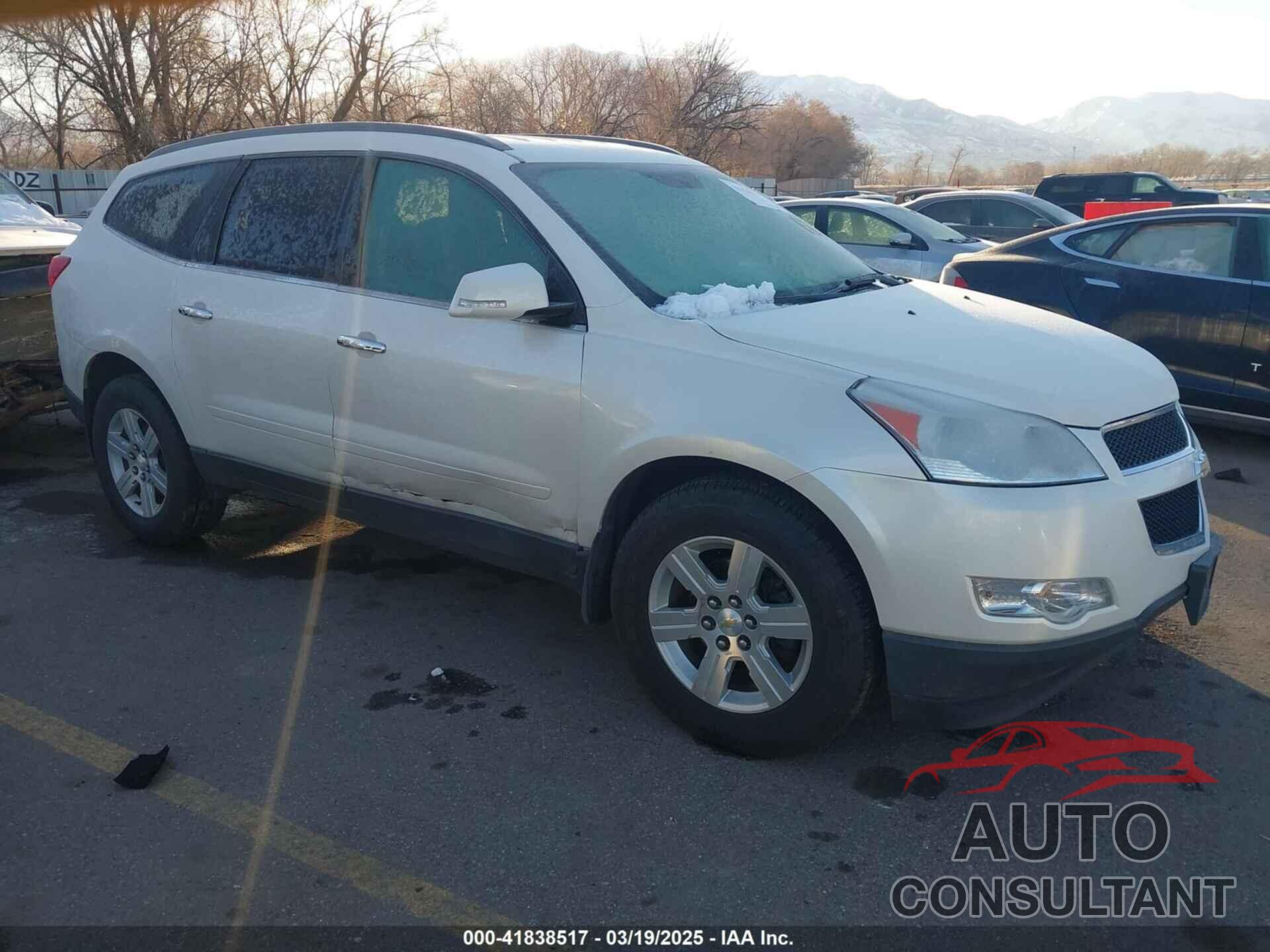 CHEVROLET TRAVERSE 2011 - 1GNKVJED8BJ238923