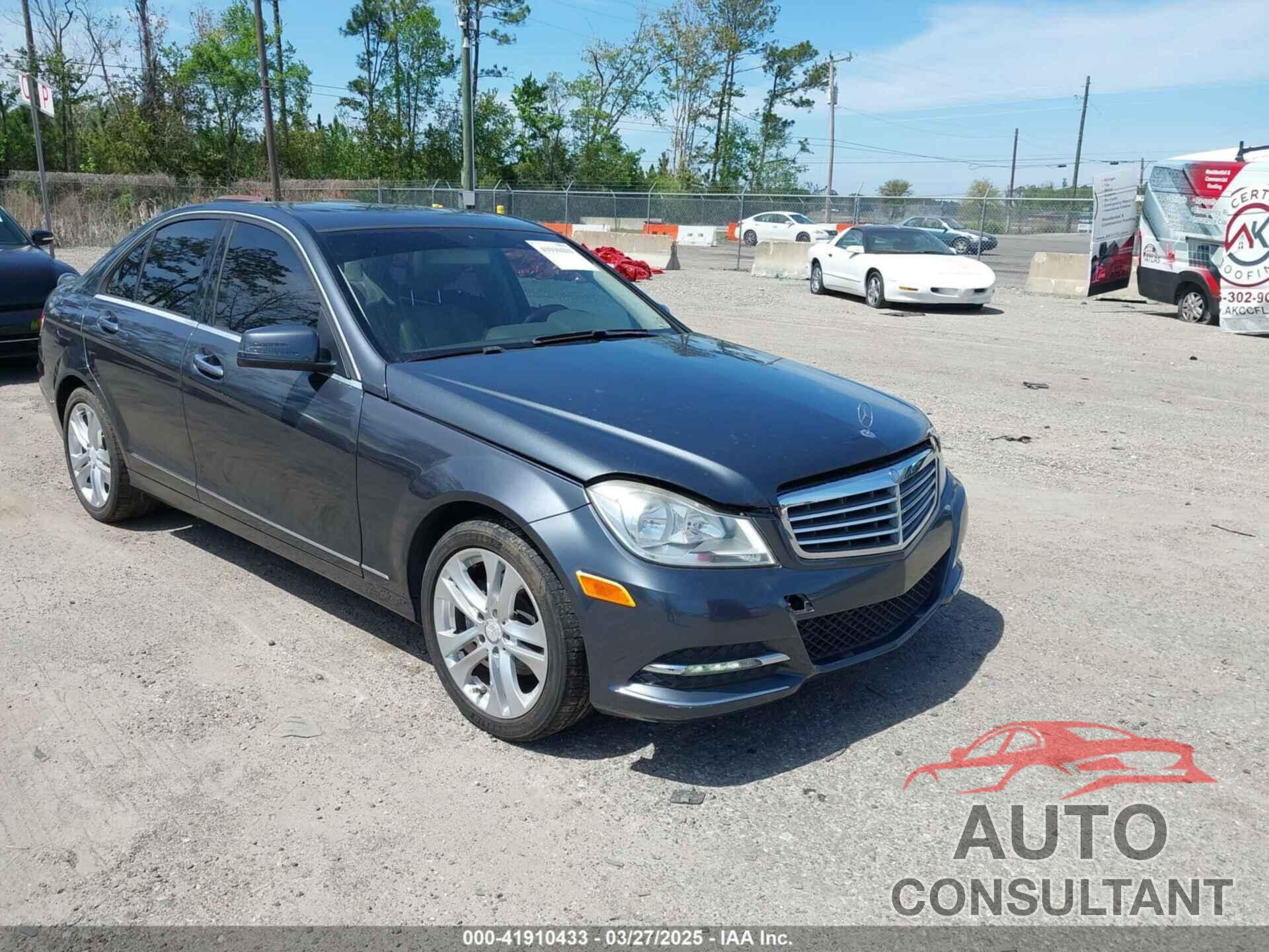 MERCEDES-BENZ C 250 2014 - WDDGF4HB1EG244495