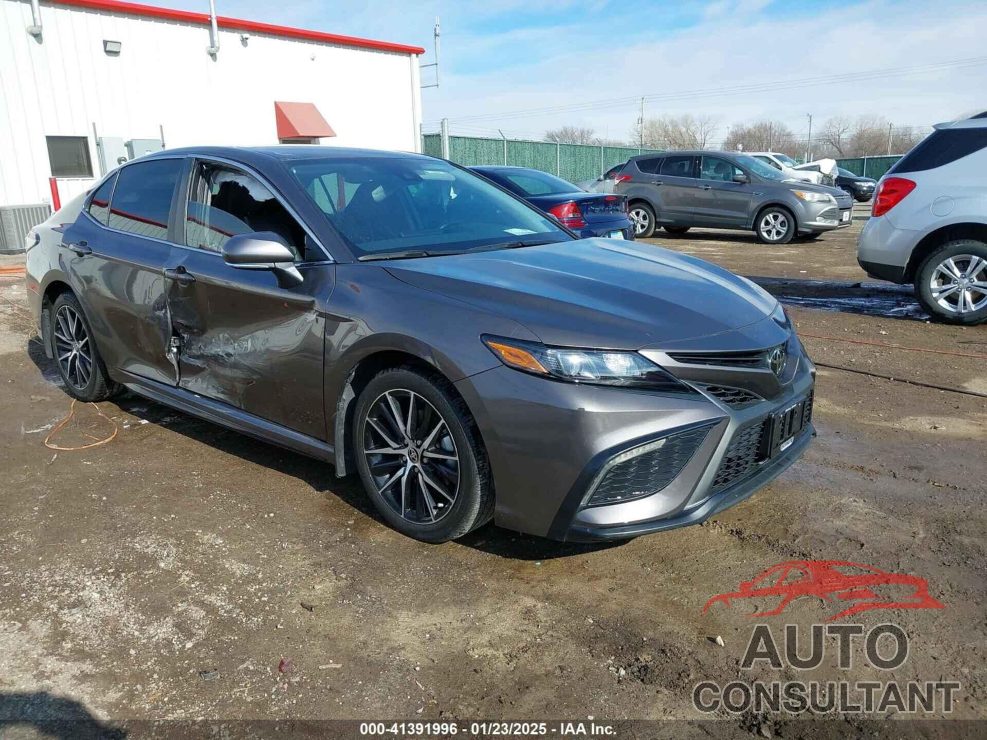 TOYOTA CAMRY 2023 - 4T1T11AK8PU785219