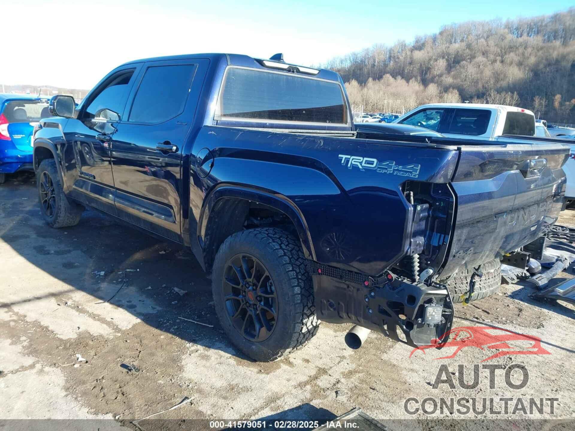 TOYOTA TUNDRA 2023 - 5TFJA5DB1PX129019