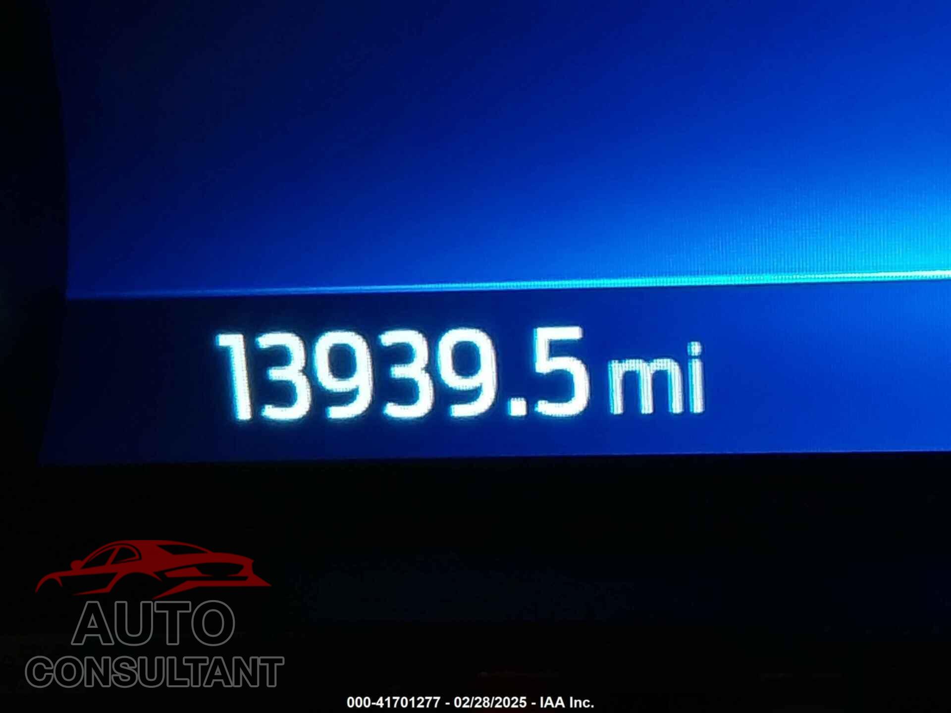 FORD EXPLORER 2023 - 1FMSK8DH2PGB45913